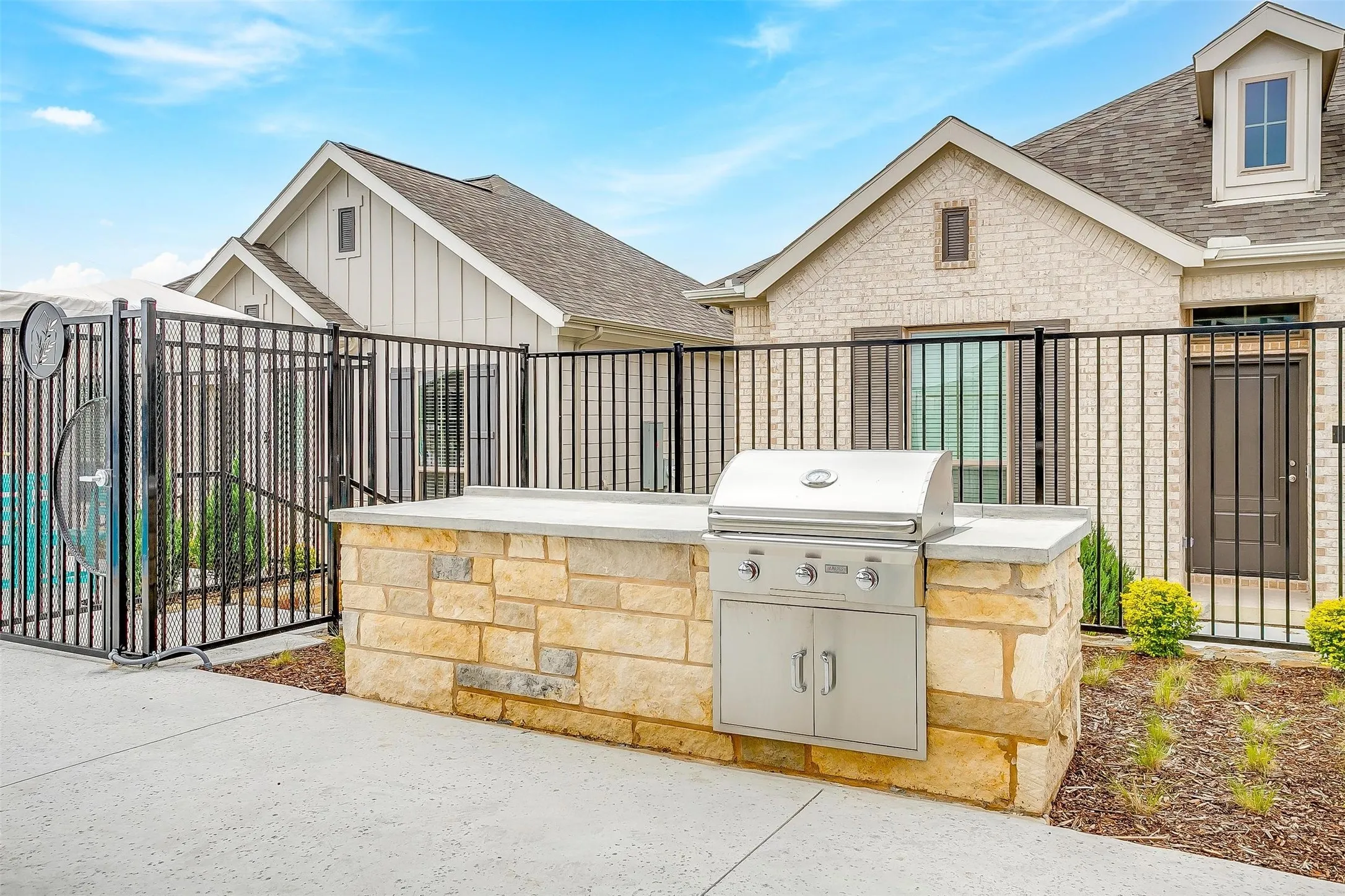 Single Family Residence For Rent in Tarrant County , 10418 Palmera Street, Fort Worth, Texas 76126, 1 Bedroom, 1 Bathroom, Garage spaces, 746 Sqft, built in 2025, Price $1,814, mls#21328799, Real Estate Agent in Fort Worth, Homes For Rent in Tarrant county, Homes For Rent in Fort Worth, Realtor in Fort Worth Texas, Real Estate Brokerage Independent Realty Texas, Luminita Cordes Realtor