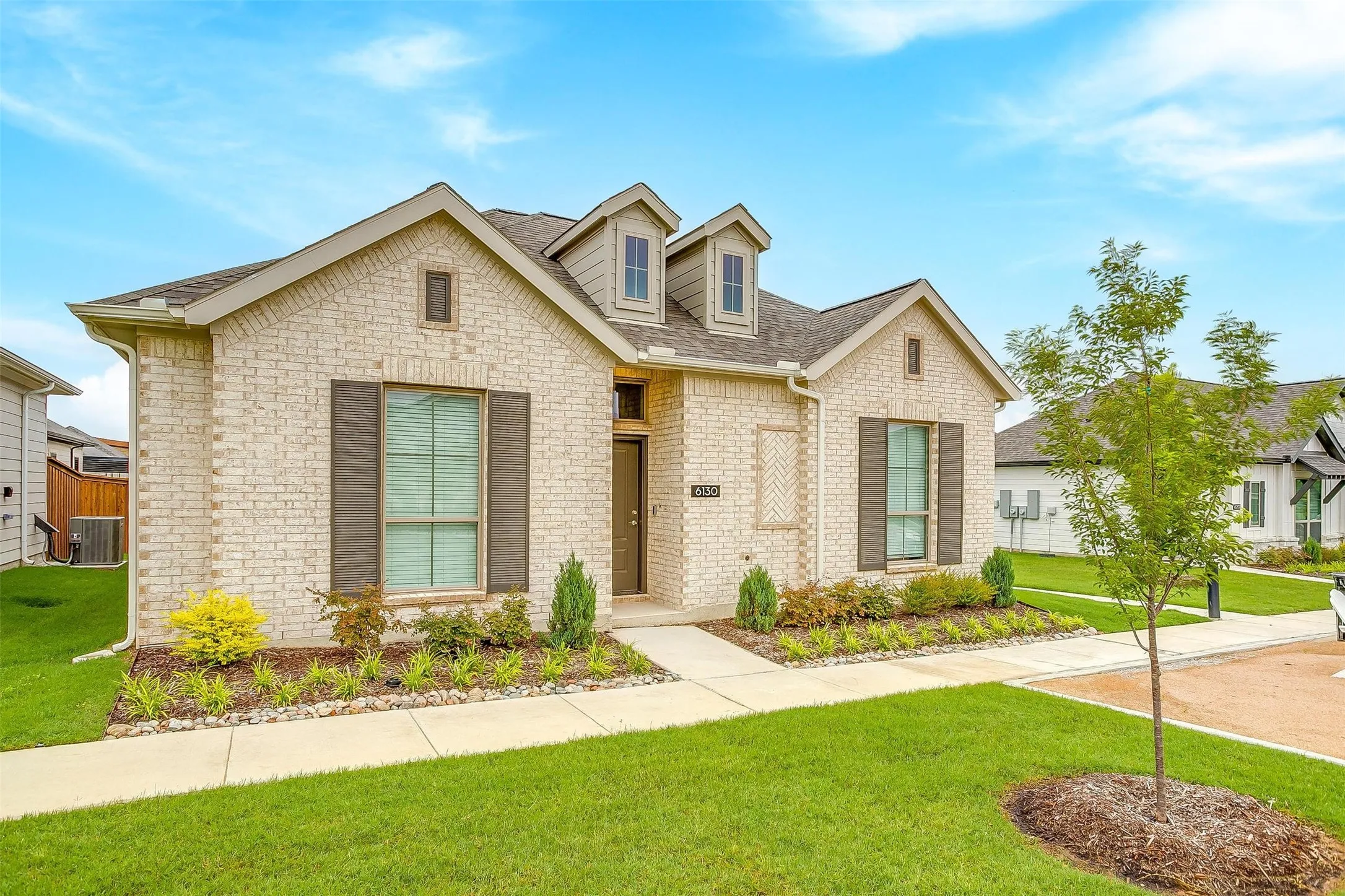 Single Family Residence For Rent in Tarrant County , 10418 Palmera Street, Fort Worth, Texas 76126, 1 Bedroom, 1 Bathroom, Garage spaces, 746 Sqft, built in 2025, Price $1,814, mls#21328799, Real Estate Agent in Fort Worth, Homes For Rent in Tarrant county, Homes For Rent in Fort Worth, Realtor in Fort Worth Texas, Real Estate Brokerage Independent Realty Texas, Luminita Cordes Realtor