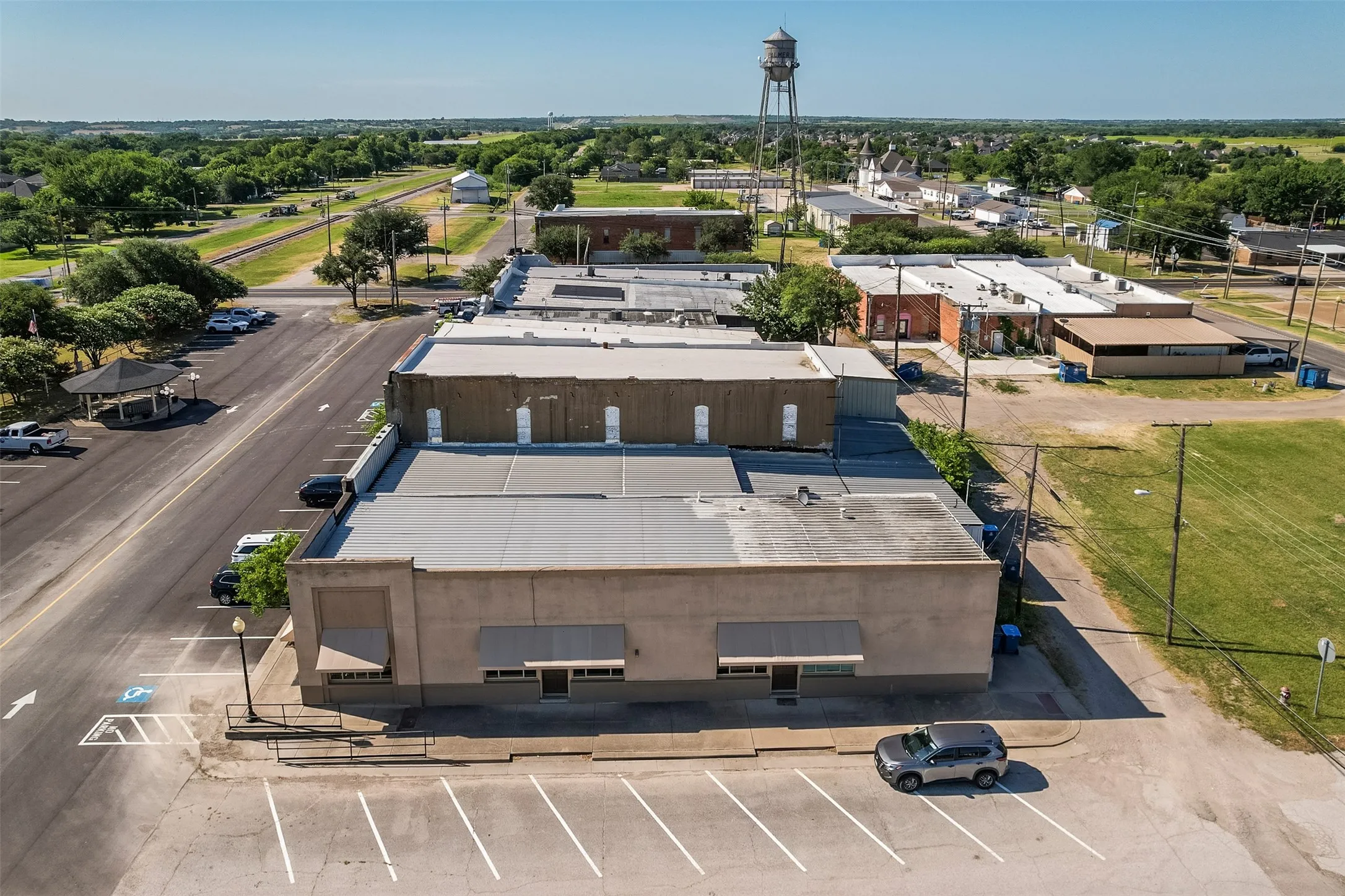 Office For Sale in Ellis County , 118 N Main Street, Palmer, Texas 75152, 0, 0, Garage spaces, 0 Sqft, built in 1900, mls#21328459, Real Estate Agent in Palmer, Homes For Sale in Ellis county, Homes For Sale in Palmer, Realtor in Palmer Texas, Real Estate Brokerage Independent Realty Texas, Luminita Cordes Realtor