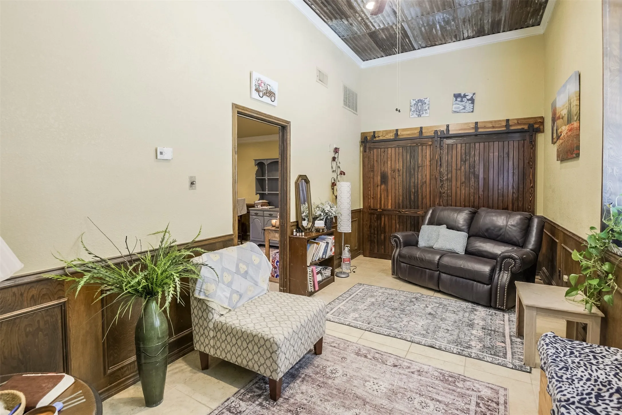 Office For Sale in Ellis County , 118 N Main Street, Palmer, Texas 75152, 0, 0, Garage spaces, 0 Sqft, built in 1900, mls#21328459, Real Estate Agent in Palmer, Homes For Sale in Ellis county, Homes For Sale in Palmer, Realtor in Palmer Texas, Real Estate Brokerage Independent Realty Texas, Luminita Cordes Realtor