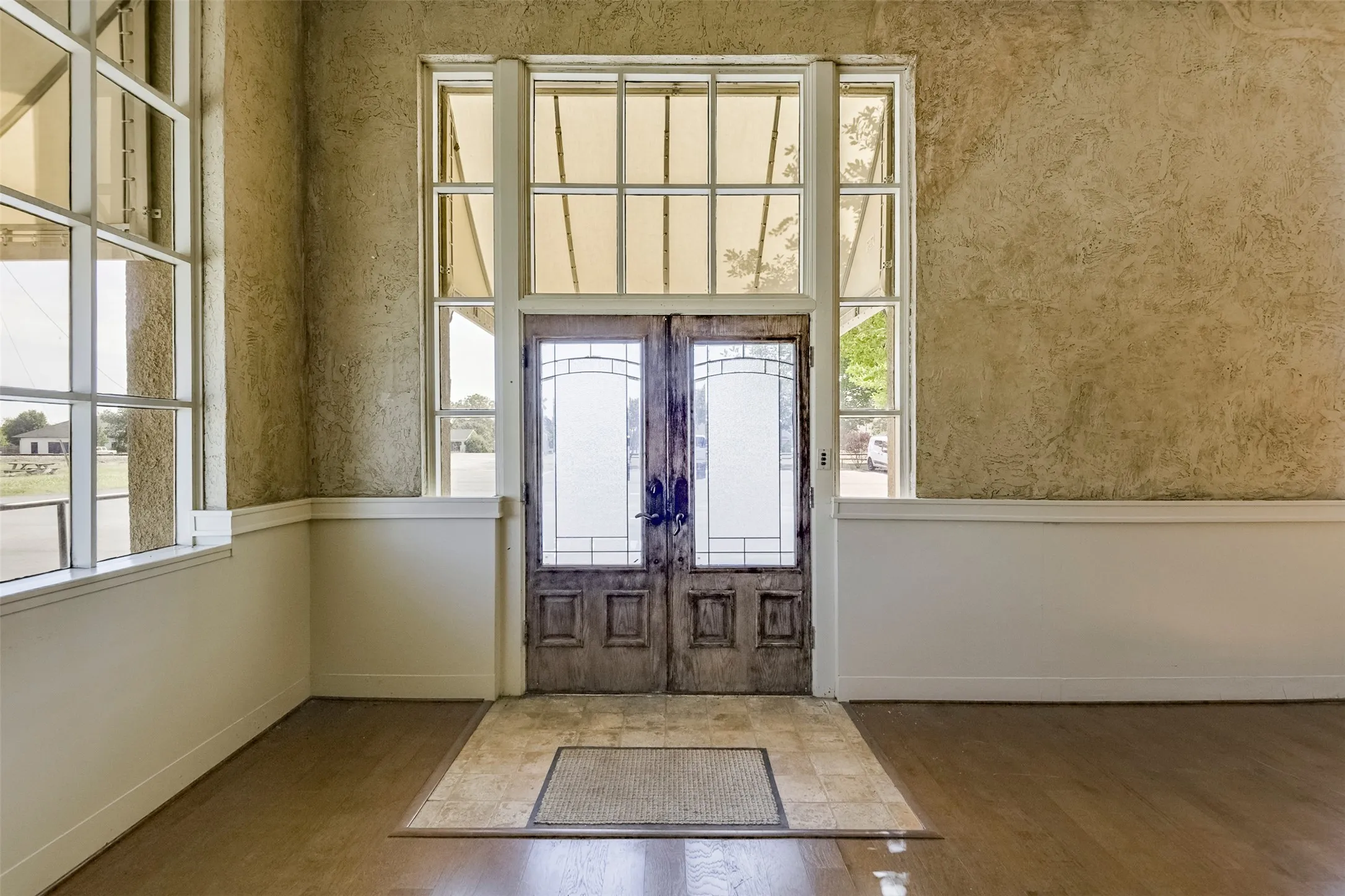 Office For Sale in Ellis County , 118 N Main Street, Palmer, Texas 75152, 0, 0, Garage spaces, 0 Sqft, built in 1900, mls#21328459, Real Estate Agent in Palmer, Homes For Sale in Ellis county, Homes For Sale in Palmer, Realtor in Palmer Texas, Real Estate Brokerage Independent Realty Texas, Luminita Cordes Realtor