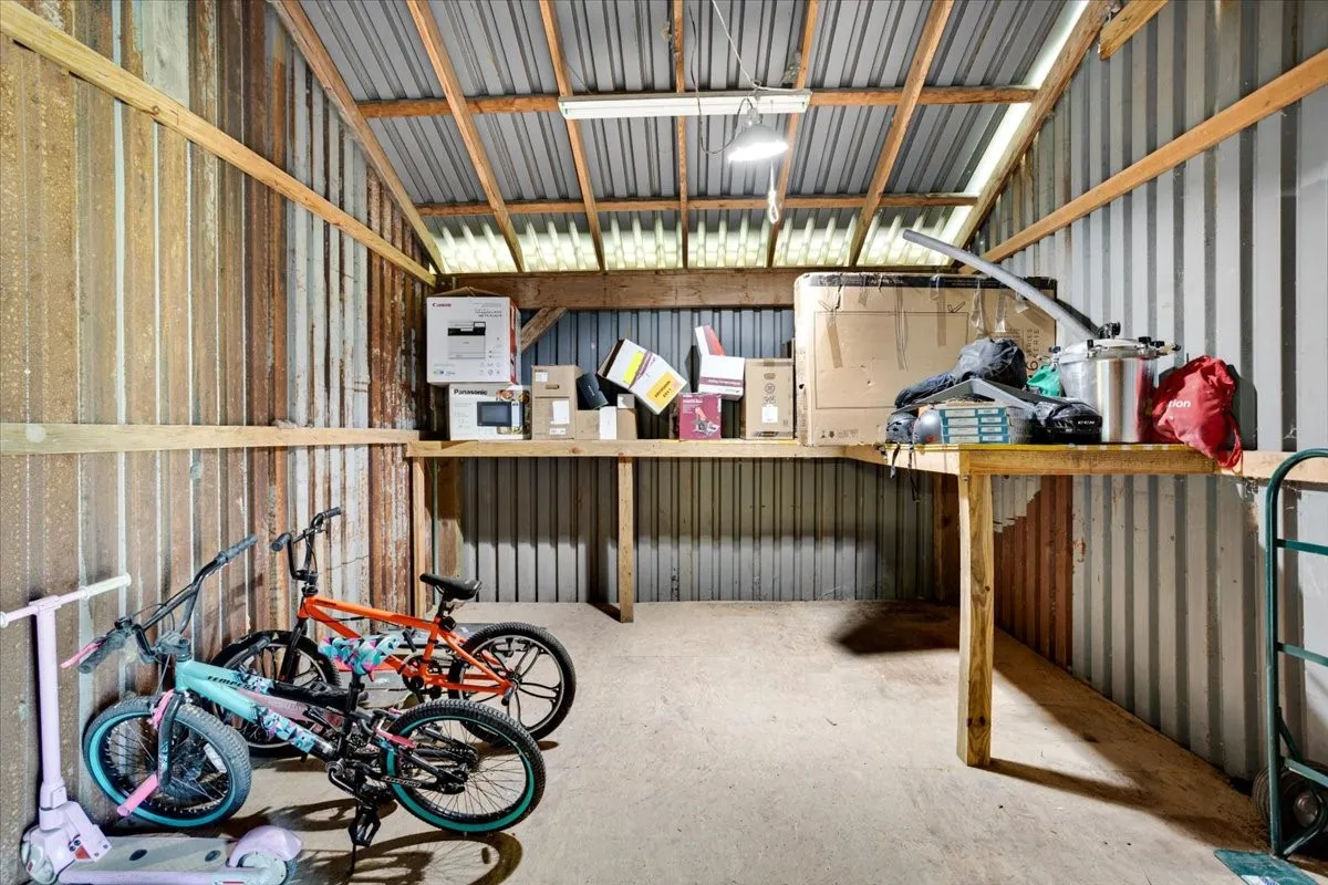 More storage room in the barn