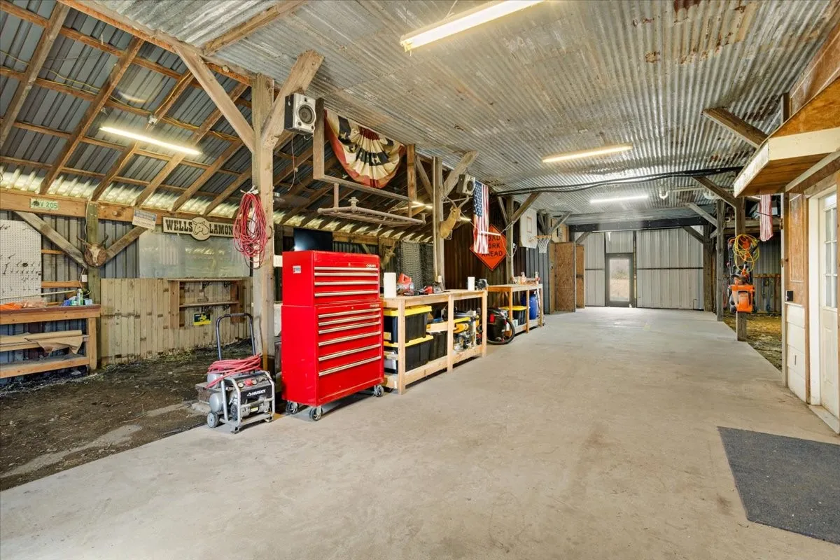 End-to-end 16' wide concrete pad