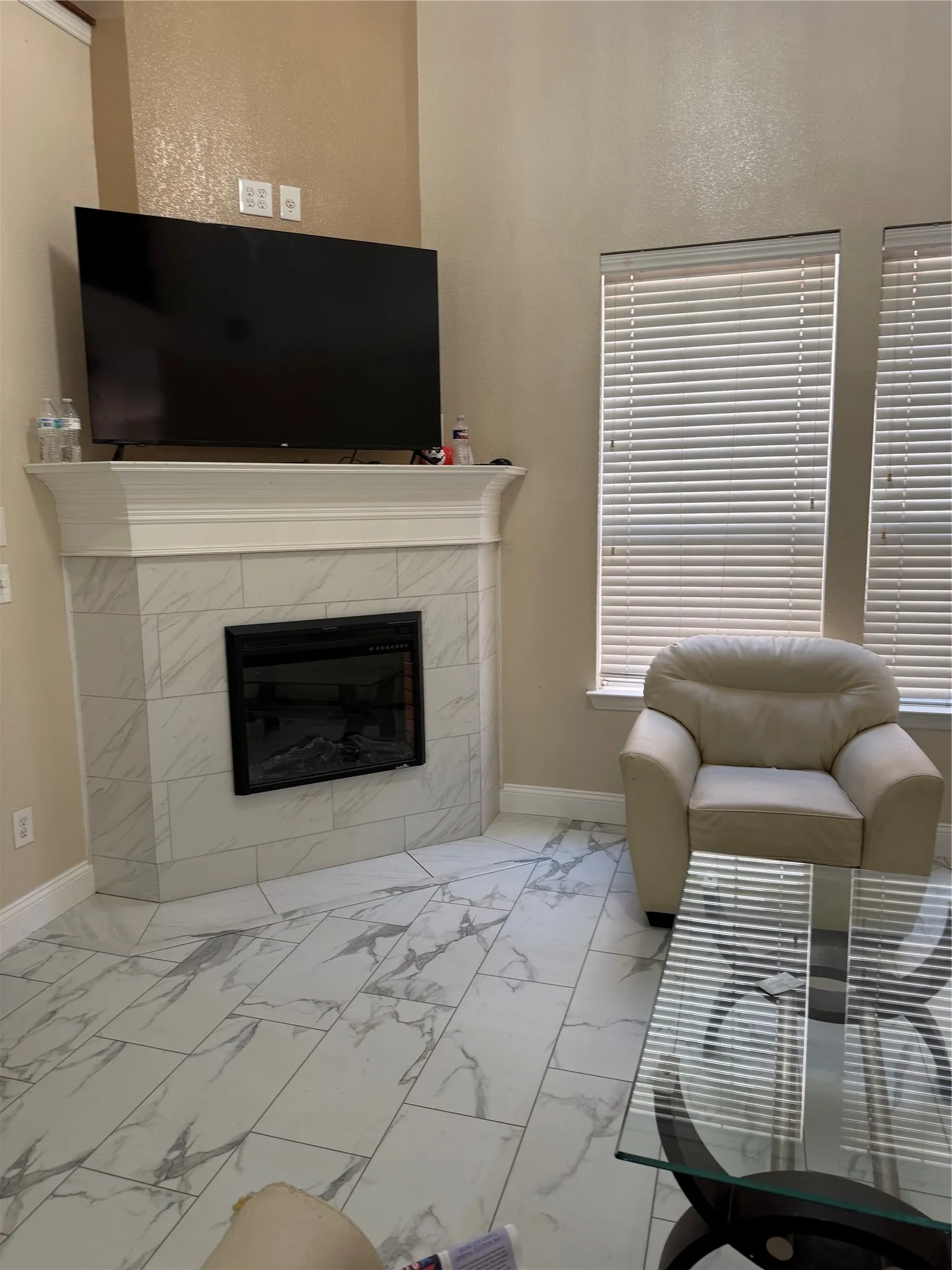 Single Family Residence For Rent in Dallas County , 556 Silver Maple Drive, Irving, Texas 75063, 4 Bedroom, 3 Bathroom, 2 Garage spaces, 2,266 Sqft, built in 2000, mls#21328832, Real Estate Agent in Irving, Homes For Rent in Dallas county, Homes For Rent in Irving, Realtor in Irving Texas, Real Estate Brokerage Independent Realty Texas, Luminita Cordes Realtor
