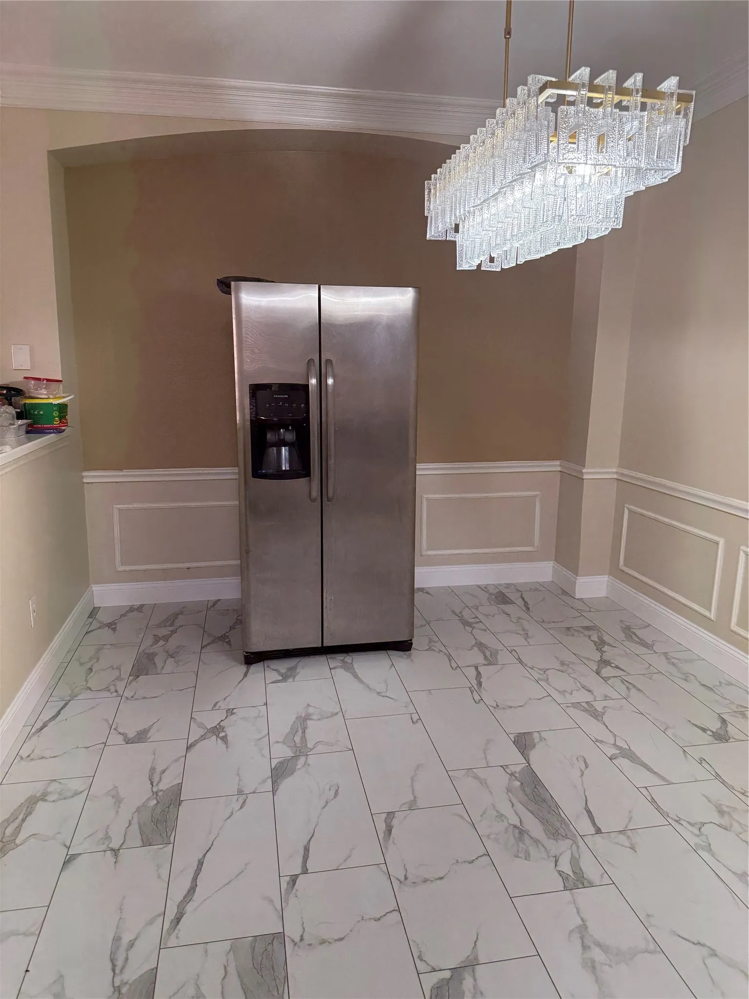 Single Family Residence For Rent in Dallas County , 556 Silver Maple Drive, Irving, Texas 75063, 4 Bedroom, 3 Bathroom, 2 Garage spaces, 2,266 Sqft, built in 2000, mls#21328832, Real Estate Agent in Irving, Homes For Rent in Dallas county, Homes For Rent in Irving, Realtor in Irving Texas, Real Estate Brokerage Independent Realty Texas, Luminita Cordes Realtor