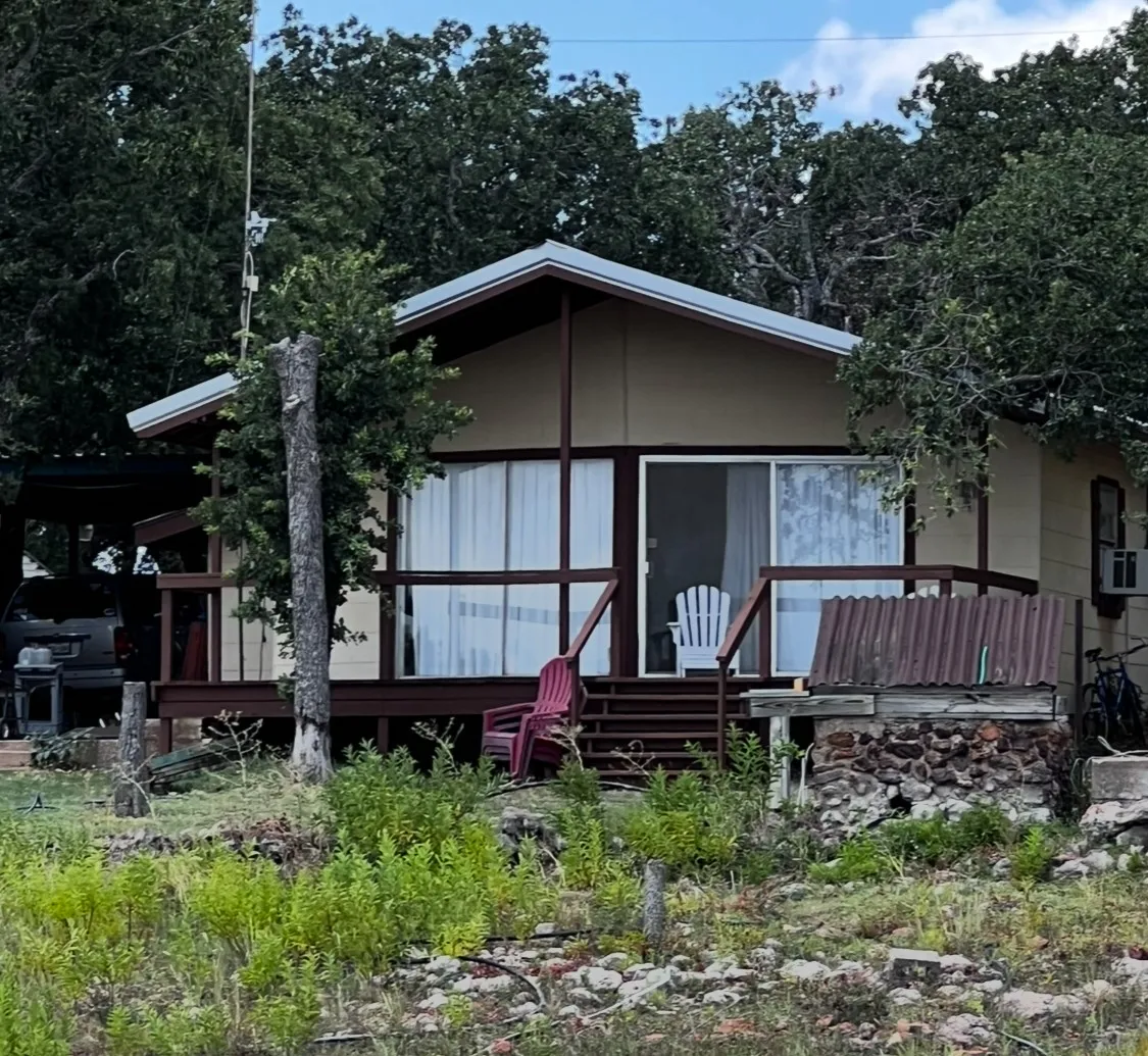 Single Family Residence For Sale in Eastland County , 1025 N Shore Drive 2, Cisco, Texas 76437, 2 Bedrooms, 1 Bathroom, Garage spaces, 784 Sqft, built in 1960, Price $150,000, mls#21328820, Real Estate Agent in Cisco, Homes For Sale in Eastland county, Homes For Sale in Cisco, Realtor in Cisco Texas, Real Estate Brokerage Independent Realty Texas, Luminita Cordes Realtor