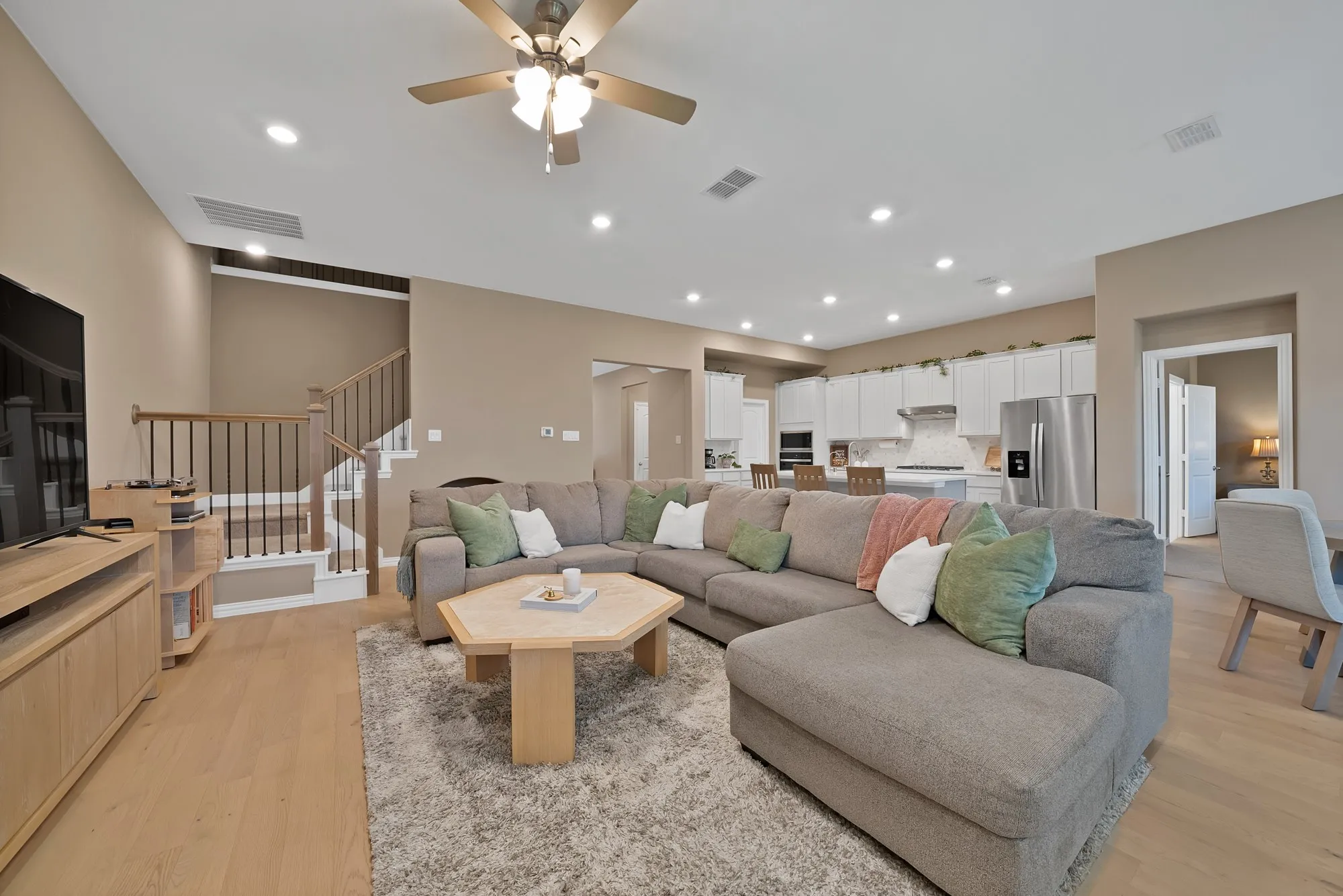 Single Family Residence For Rent in Collin County , 2004 Sandpiper Way, Princeton, Texas 75407, 5 Bedroom, 3 Bathroom, 2 Garage spaces, 2,847 Sqft, built in 2024, mls#21328845, Real Estate Agent in Princeton, Homes For Rent in Collin county, Homes For Rent in Princeton, Realtor in Princeton Texas, Real Estate Brokerage Independent Realty Texas, Luminita Cordes Realtor