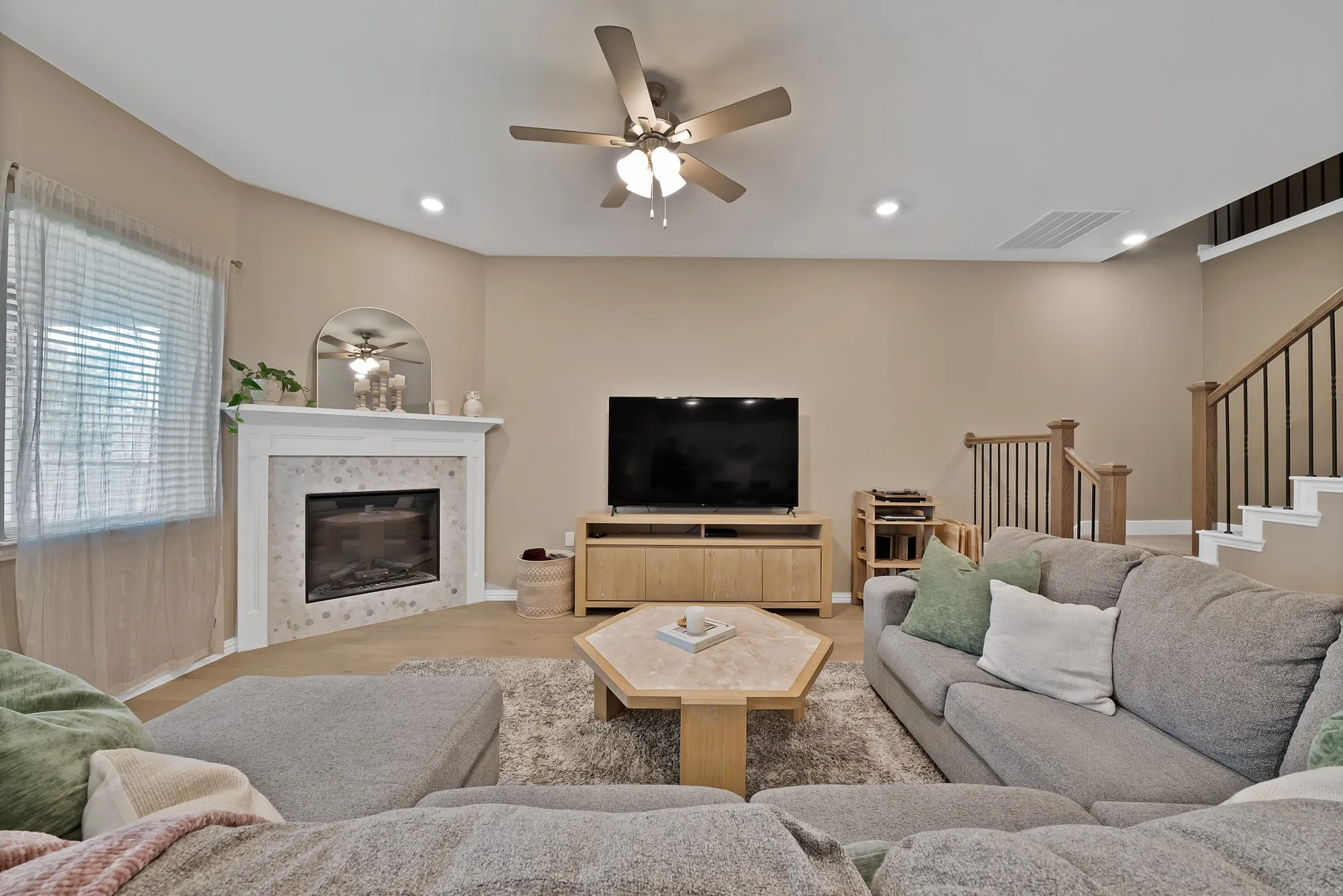 Single Family Residence For Rent in Collin County , 2004 Sandpiper Way, Princeton, Texas 75407, 5 Bedroom, 3 Bathroom, 2 Garage spaces, 2,847 Sqft, built in 2024, mls#21328845, Real Estate Agent in Princeton, Homes For Rent in Collin county, Homes For Rent in Princeton, Realtor in Princeton Texas, Real Estate Brokerage Independent Realty Texas, Luminita Cordes Realtor