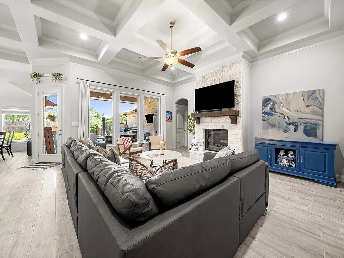 Single Family Residence For Sale in Hood County , 4706 W Wedgefield Road, Granbury, Texas 76049, 4 Bedroom, 2 Bathroom, 2 Garage spaces, 2,374 Sqft, built in 2022, mls#21328833, Real Estate Agent in Granbury, Homes For Sale in Hood county, Homes For Sale in Granbury, Realtor in Granbury Texas, Real Estate Brokerage Independent Realty Texas, Luminita Cordes Realtor