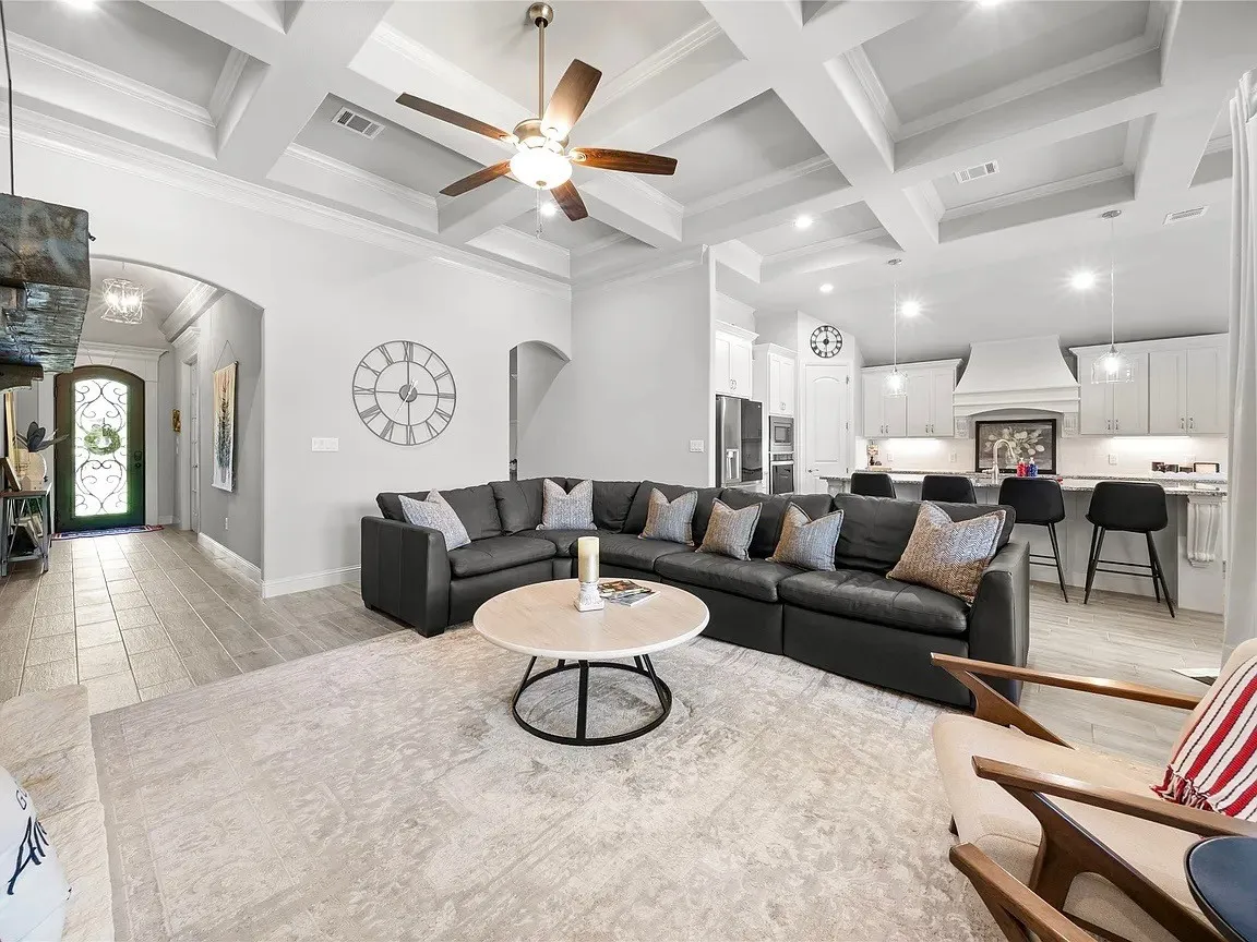 Single Family Residence For Sale in Hood County , 4706 W Wedgefield Road, Granbury, Texas 76049, 4 Bedroom, 2 Bathroom, 2 Garage spaces, 2,374 Sqft, built in 2022, mls#21328833, Real Estate Agent in Granbury, Homes For Sale in Hood county, Homes For Sale in Granbury, Realtor in Granbury Texas, Real Estate Brokerage Independent Realty Texas, Luminita Cordes Realtor