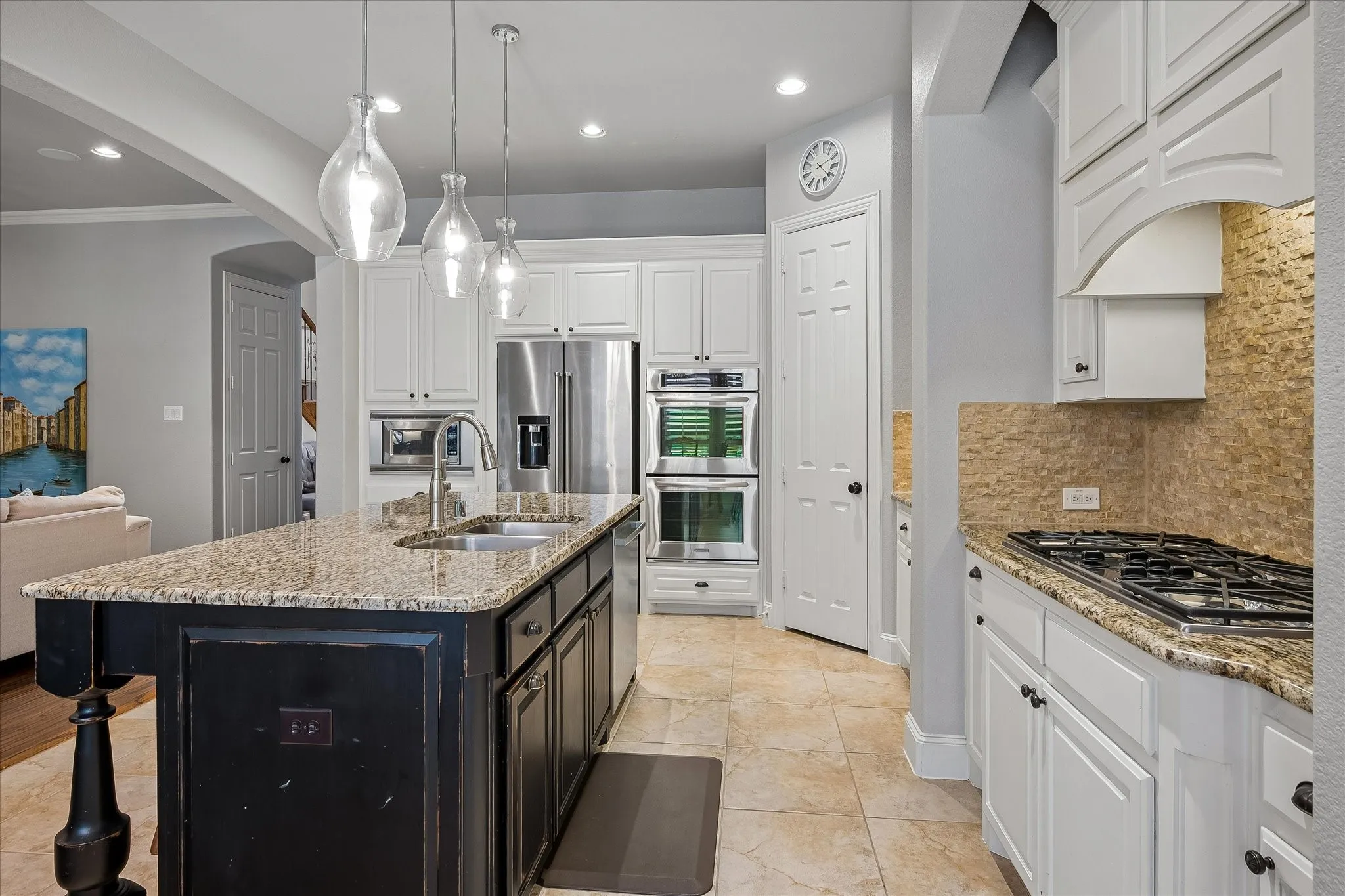 Single Family Residence For Sale in Collin County , 8305 Turtleback Court, Mc Kinney, Texas 75070, 5 Bedroom, 4 Bathroom, 3 Garage spaces, 3,884 Sqft, built in 2008, mls#21324886, Real Estate Agent in Mc Kinney, Homes For Sale in Collin county, Homes For Sale in Mc Kinney, Realtor in Mc Kinney Texas, Real Estate Brokerage Independent Realty Texas, Luminita Cordes Realtor