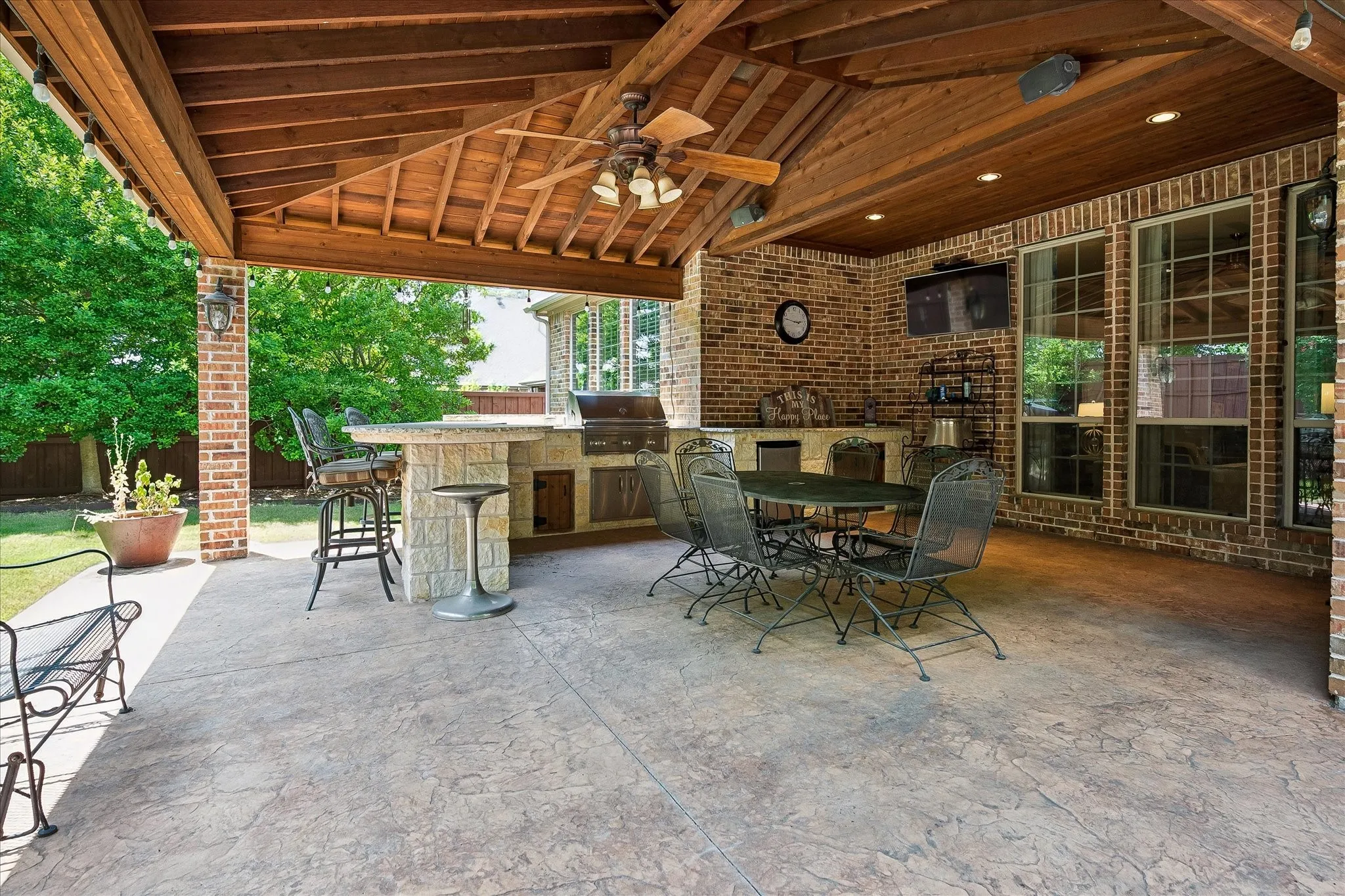 Single Family Residence For Sale in Collin County , 8305 Turtleback Court, Mc Kinney, Texas 75070, 5 Bedroom, 4 Bathroom, 3 Garage spaces, 3,884 Sqft, built in 2008, mls#21324886, Real Estate Agent in Mc Kinney, Homes For Sale in Collin county, Homes For Sale in Mc Kinney, Realtor in Mc Kinney Texas, Real Estate Brokerage Independent Realty Texas, Luminita Cordes Realtor