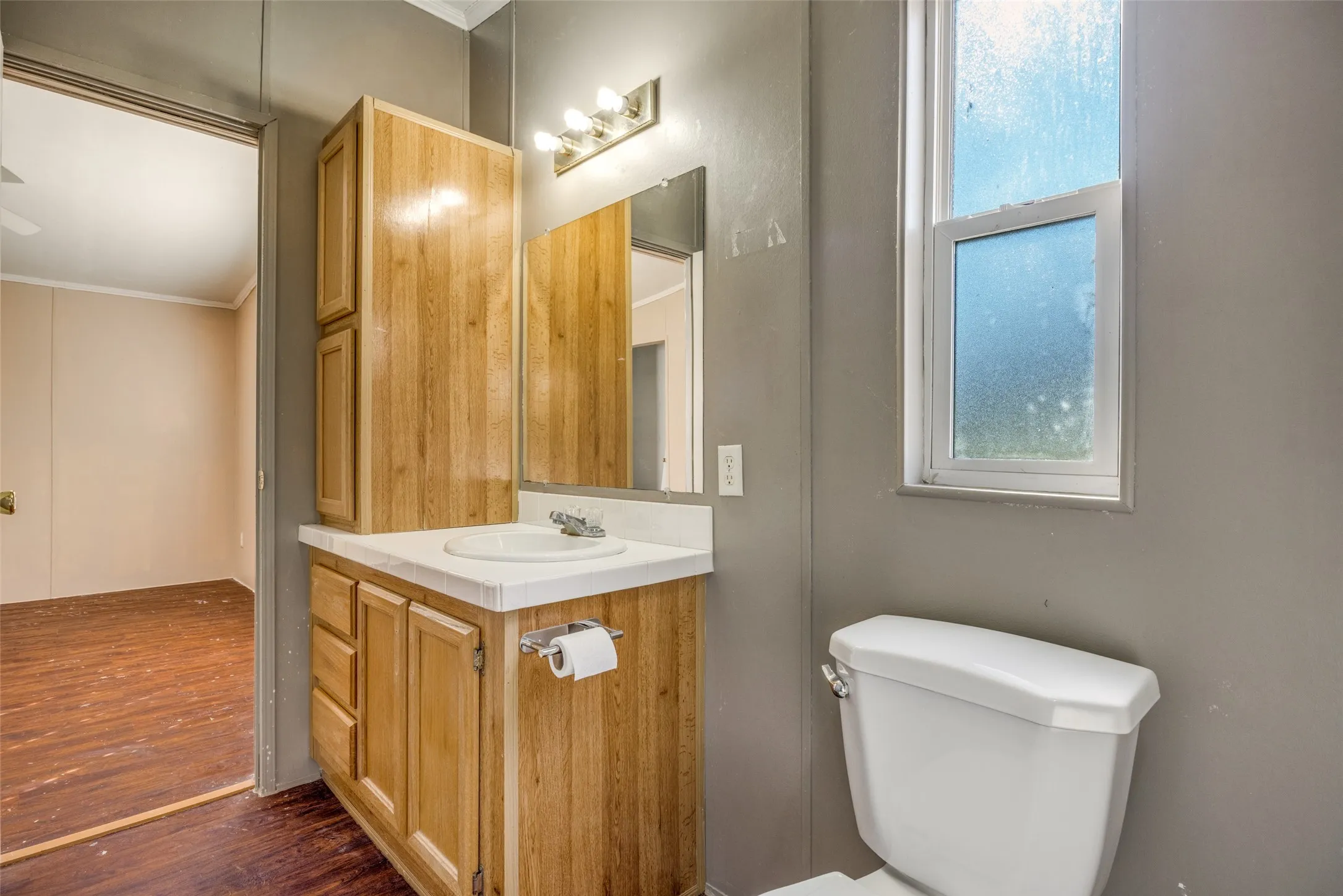 Shared bath with lots of storage and drawers