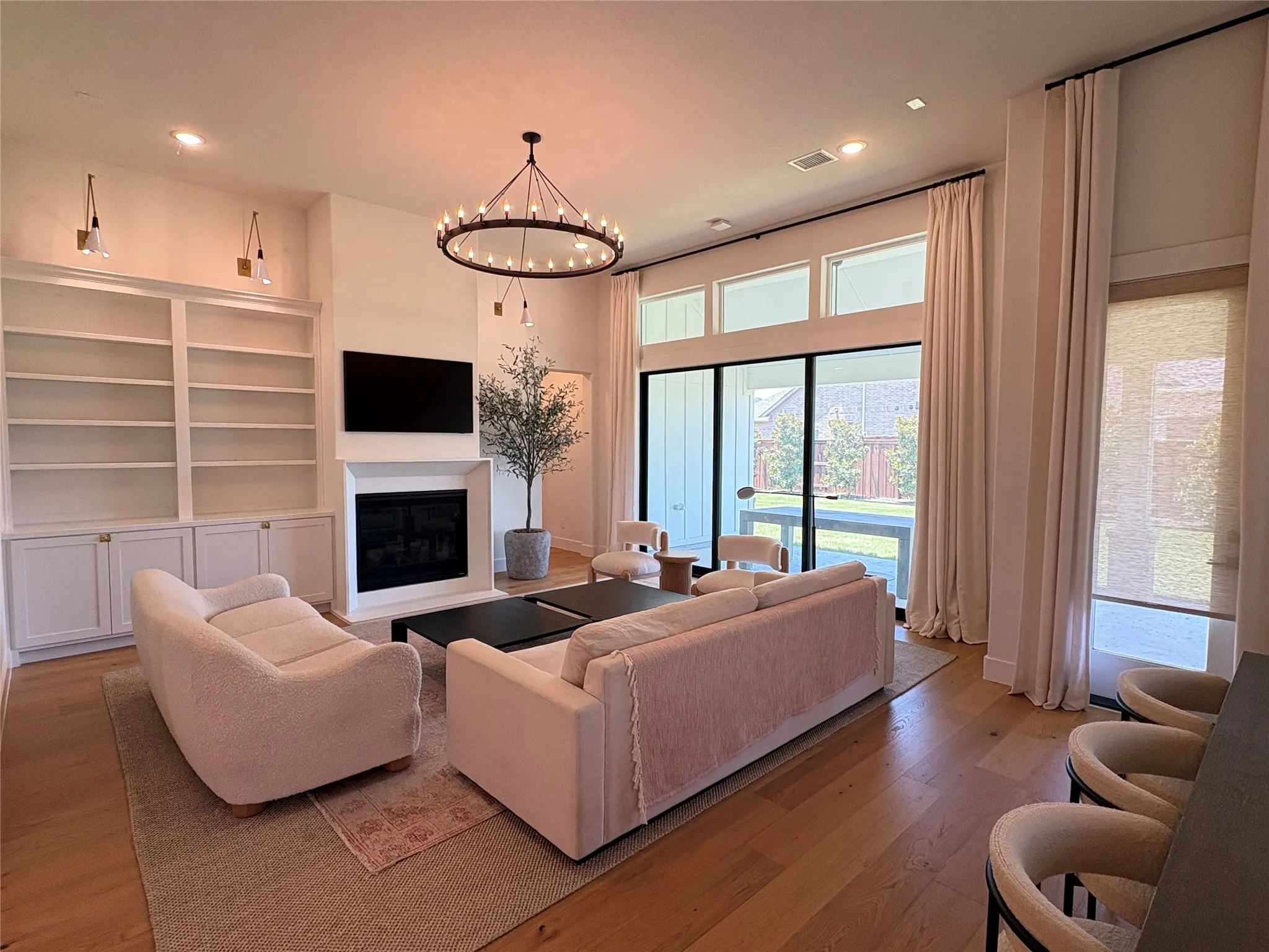 Single Family Residence For Rent in Collin County , 1451 Maplewood Drive, Prosper, Texas 75078, 4 Bedroom, 4 Bathroom, 3 Garage spaces, 3,261 Sqft, built in 2022, mls#21328861, Real Estate Agent in Prosper, Homes For Rent in Collin county, Homes For Rent in Prosper, Realtor in Prosper Texas, Real Estate Brokerage Independent Realty Texas, Luminita Cordes Realtor
