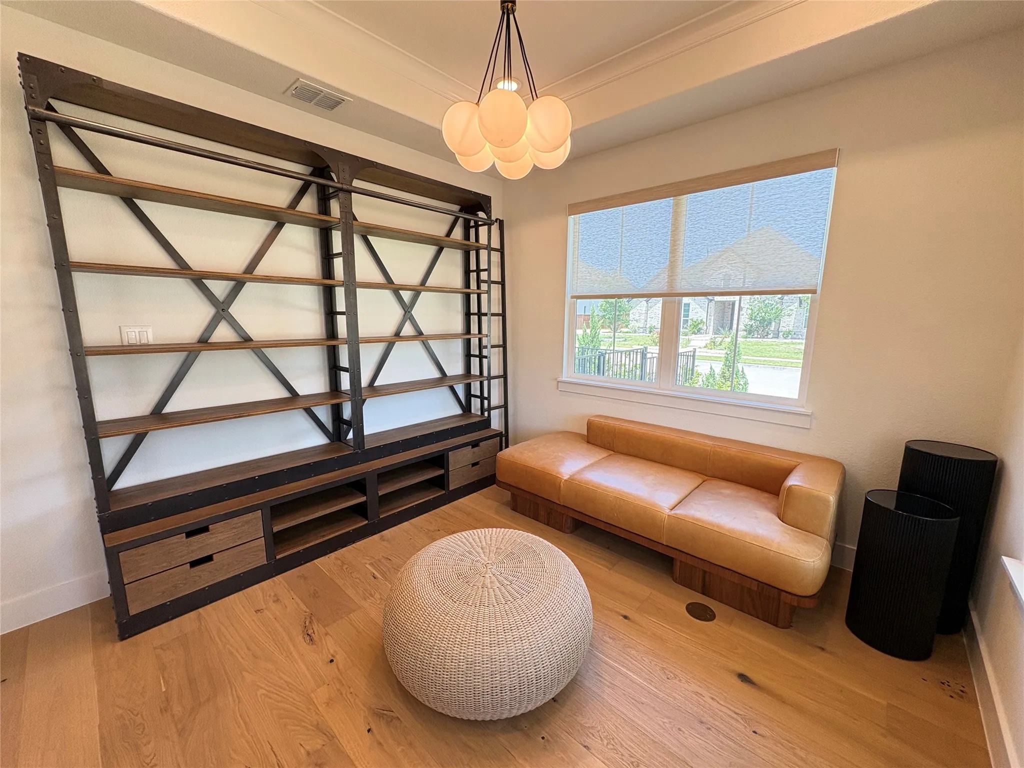 Single Family Residence For Rent in Collin County , 1451 Maplewood Drive, Prosper, Texas 75078, 4 Bedroom, 4 Bathroom, 3 Garage spaces, 3,261 Sqft, built in 2022, mls#21328861, Real Estate Agent in Prosper, Homes For Rent in Collin county, Homes For Rent in Prosper, Realtor in Prosper Texas, Real Estate Brokerage Independent Realty Texas, Luminita Cordes Realtor
