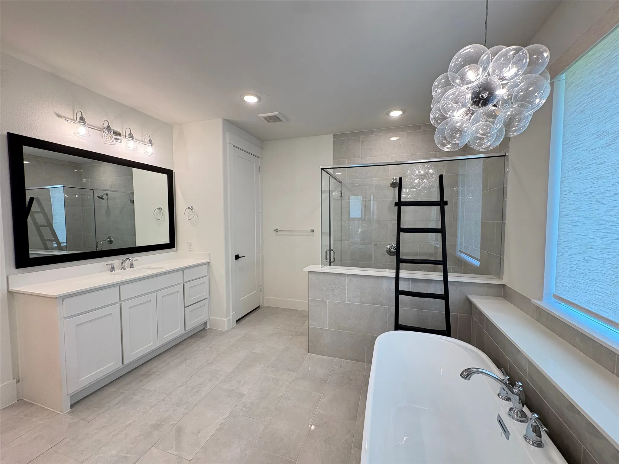 Single Family Residence For Rent in Collin County , 1451 Maplewood Drive, Prosper, Texas 75078, 4 Bedroom, 4 Bathroom, 3 Garage spaces, 3,261 Sqft, built in 2022, mls#21328861, Real Estate Agent in Prosper, Homes For Rent in Collin county, Homes For Rent in Prosper, Realtor in Prosper Texas, Real Estate Brokerage Independent Realty Texas, Luminita Cordes Realtor