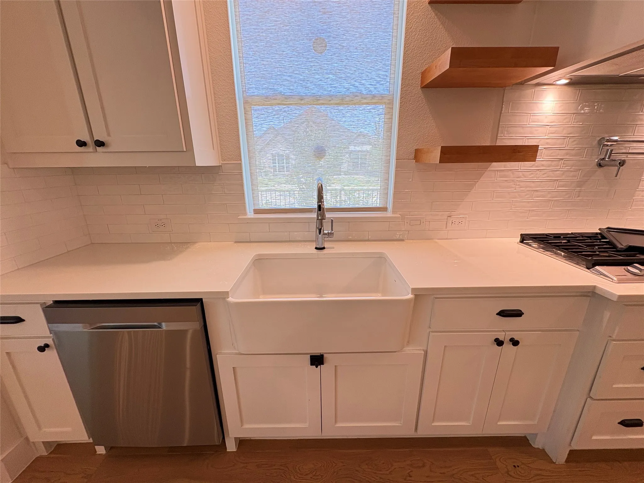 Single Family Residence For Rent in Collin County , 1451 Maplewood Drive, Prosper, Texas 75078, 4 Bedroom, 4 Bathroom, 3 Garage spaces, 3,261 Sqft, built in 2022, mls#21328861, Real Estate Agent in Prosper, Homes For Rent in Collin county, Homes For Rent in Prosper, Realtor in Prosper Texas, Real Estate Brokerage Independent Realty Texas, Luminita Cordes Realtor