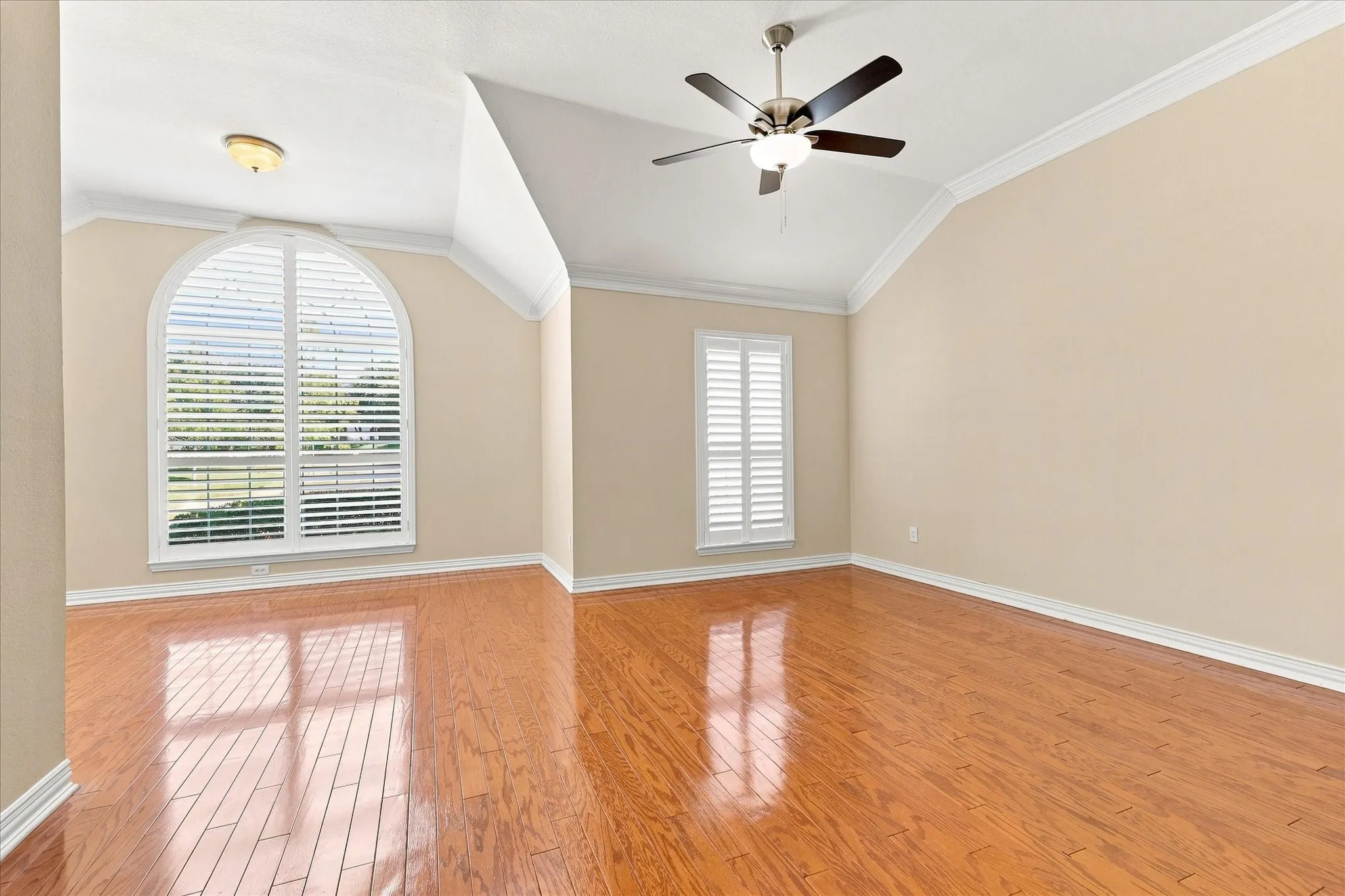 Single Family Residence For Sale in Dallas County , 951 Mallard Drive, Coppell, Texas 75019, 4 Bedroom, 3 Bathroom, 3 Garage spaces, 3,128 Sqft, built in 1997, mls#21327691, Real Estate Agent in Coppell, Homes For Sale in Dallas county, Homes For Sale in Coppell, Realtor in Coppell Texas, Real Estate Brokerage Independent Realty Texas, Luminita Cordes Realtor