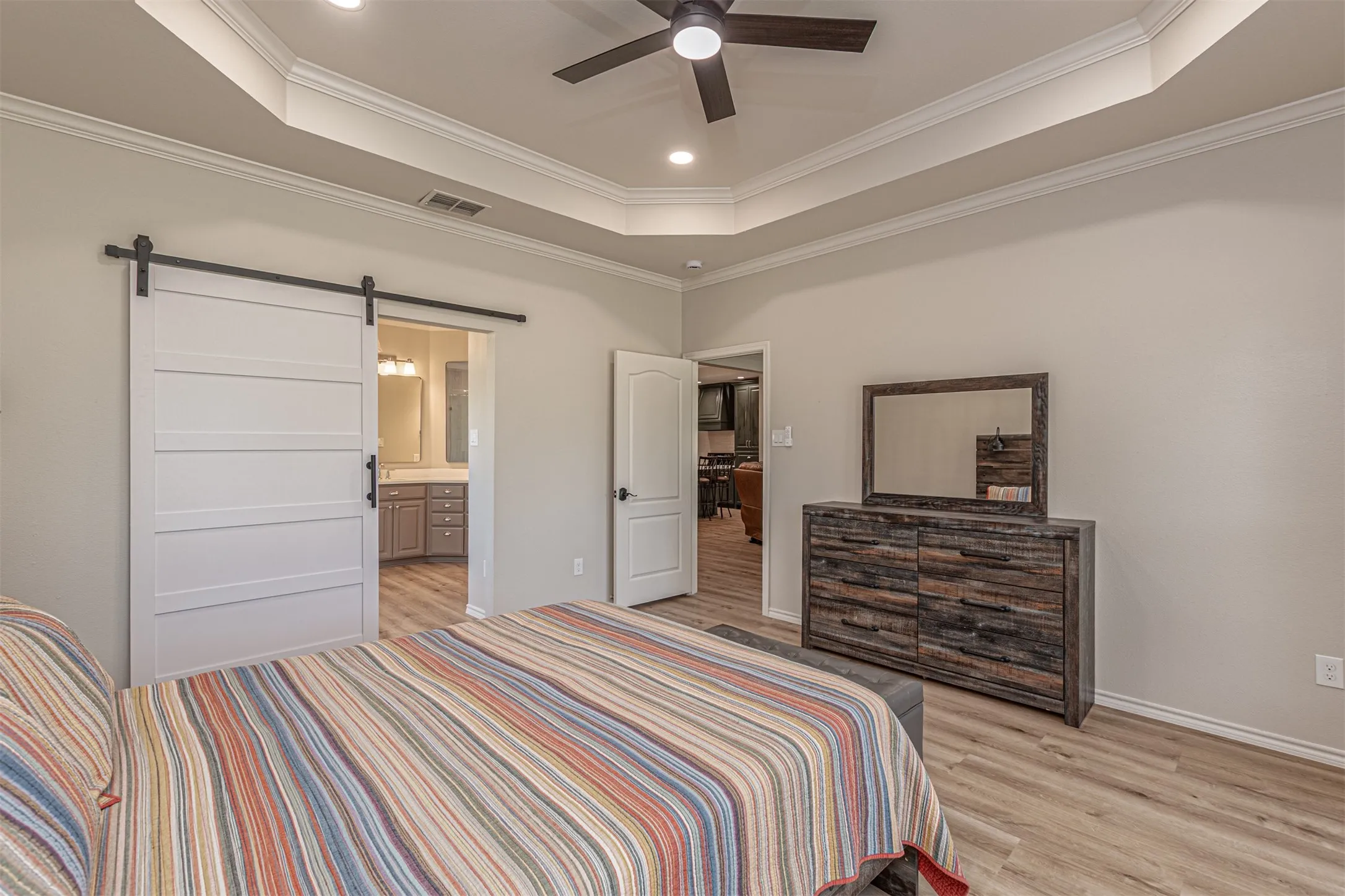 Single Family Residence For Sale in Rains County , 132 Seminole Trail, East Tawakoni, Texas 75472, 4 Bedroom, 3 Bathroom, 2 Garage spaces, 2,212 Sqft, built in 2004, mls#21328479, Real Estate Agent in East Tawakoni, Homes For Sale in Rains county, Homes For Sale in East Tawakoni, Realtor in East Tawakoni Texas, Real Estate Brokerage Independent Realty Texas, Luminita Cordes Realtor