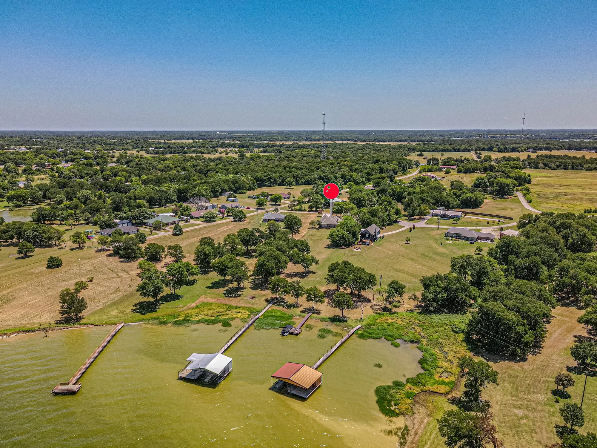 Single Family Residence For Sale in Rains County , 132 Seminole Trail, East Tawakoni, Texas 75472, 4 Bedroom, 3 Bathroom, 2 Garage spaces, 2,212 Sqft, built in 2004, mls#21328479, Real Estate Agent in East Tawakoni, Homes For Sale in Rains county, Homes For Sale in East Tawakoni, Realtor in East Tawakoni Texas, Real Estate Brokerage Independent Realty Texas, Luminita Cordes Realtor