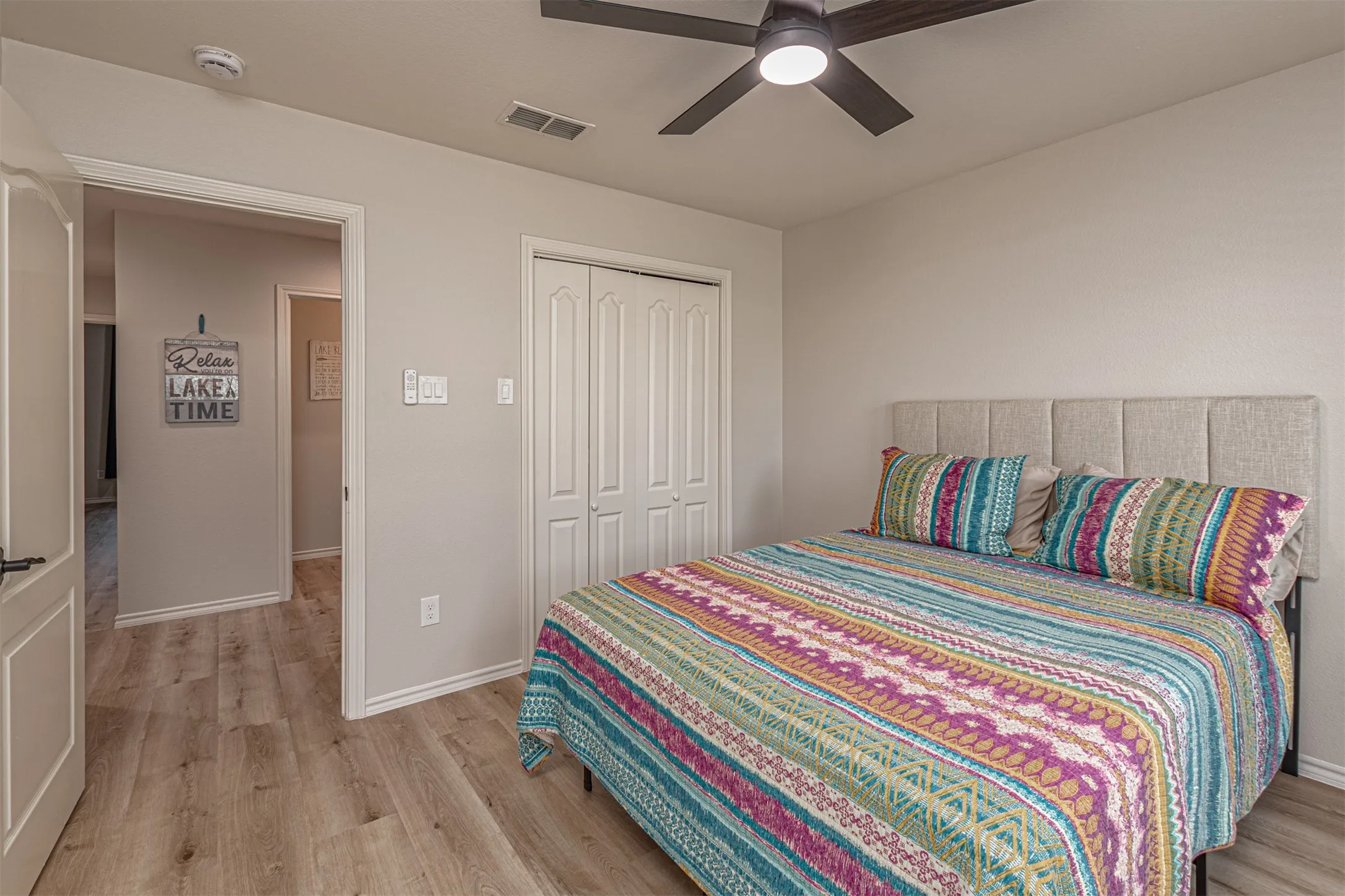Single Family Residence For Sale in Rains County , 132 Seminole Trail, East Tawakoni, Texas 75472, 4 Bedroom, 3 Bathroom, 2 Garage spaces, 2,212 Sqft, built in 2004, mls#21328479, Real Estate Agent in East Tawakoni, Homes For Sale in Rains county, Homes For Sale in East Tawakoni, Realtor in East Tawakoni Texas, Real Estate Brokerage Independent Realty Texas, Luminita Cordes Realtor