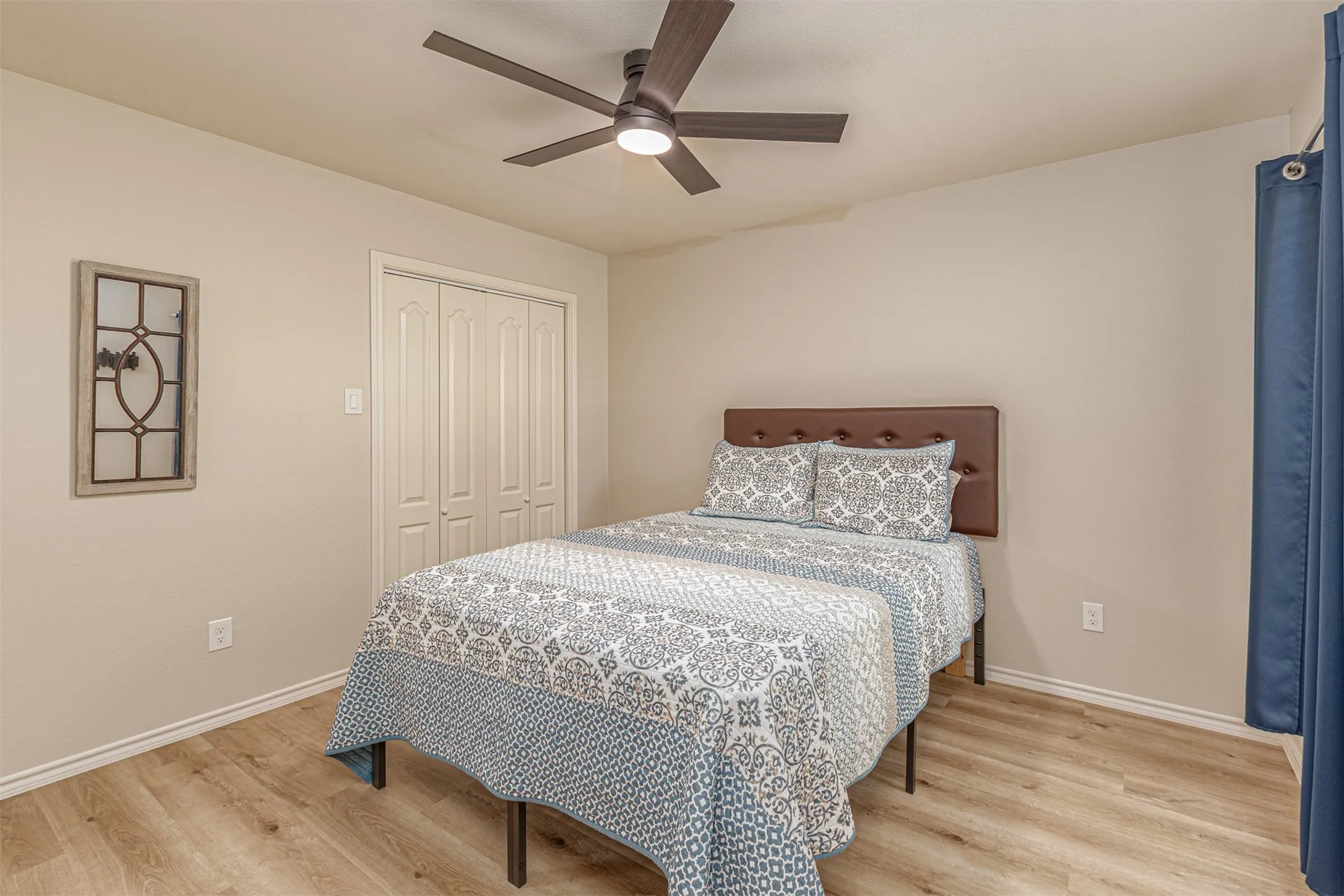 Single Family Residence For Sale in Rains County , 132 Seminole Trail, East Tawakoni, Texas 75472, 4 Bedroom, 3 Bathroom, 2 Garage spaces, 2,212 Sqft, built in 2004, mls#21328479, Real Estate Agent in East Tawakoni, Homes For Sale in Rains county, Homes For Sale in East Tawakoni, Realtor in East Tawakoni Texas, Real Estate Brokerage Independent Realty Texas, Luminita Cordes Realtor