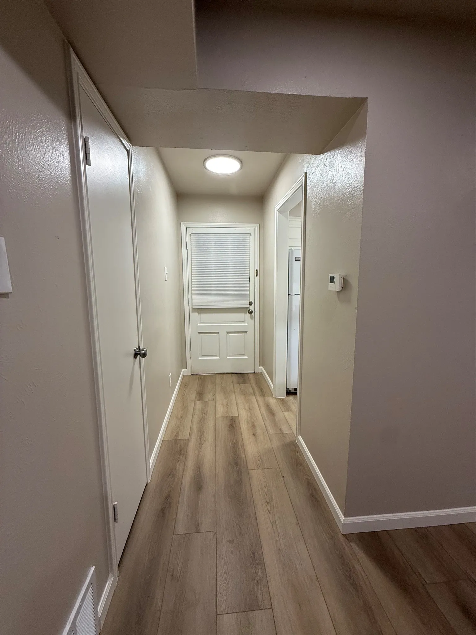 Condominium For Sale in Dallas County , 902 S Weatherred Drive 902F, Richardson, Texas 75080, 2 Bedroom, 1 Bathroom, Garage spaces, 844 Sqft, built in 1967, mls#21328657, Real Estate Agent in Richardson, Homes For Sale in Dallas county, Homes For Sale in Richardson, Realtor in Richardson Texas, Real Estate Brokerage Independent Realty Texas, Luminita Cordes Realtor