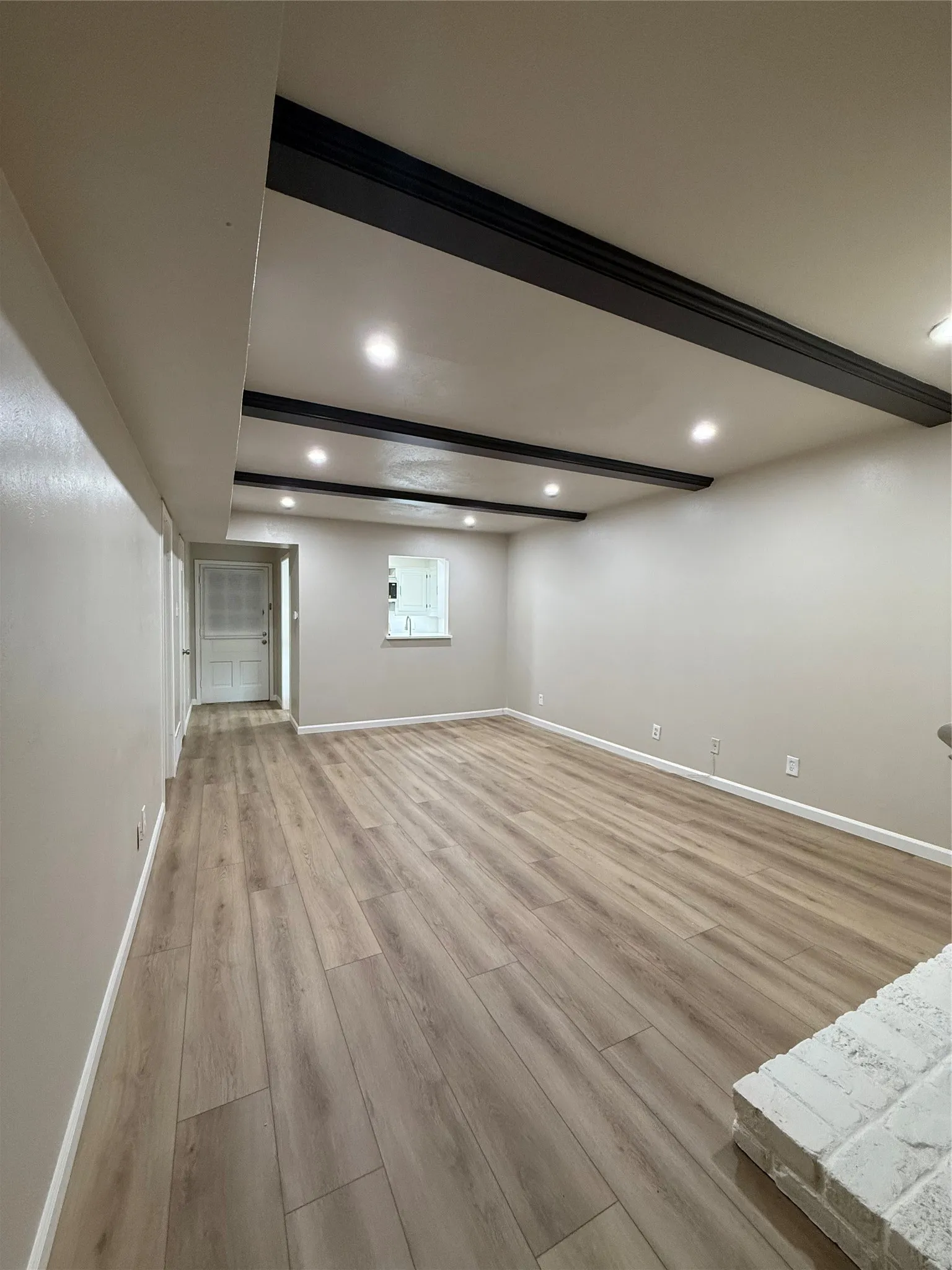 Condominium For Sale in Dallas County , 902 S Weatherred Drive 902F, Richardson, Texas 75080, 2 Bedroom, 1 Bathroom, Garage spaces, 844 Sqft, built in 1967, mls#21328657, Real Estate Agent in Richardson, Homes For Sale in Dallas county, Homes For Sale in Richardson, Realtor in Richardson Texas, Real Estate Brokerage Independent Realty Texas, Luminita Cordes Realtor