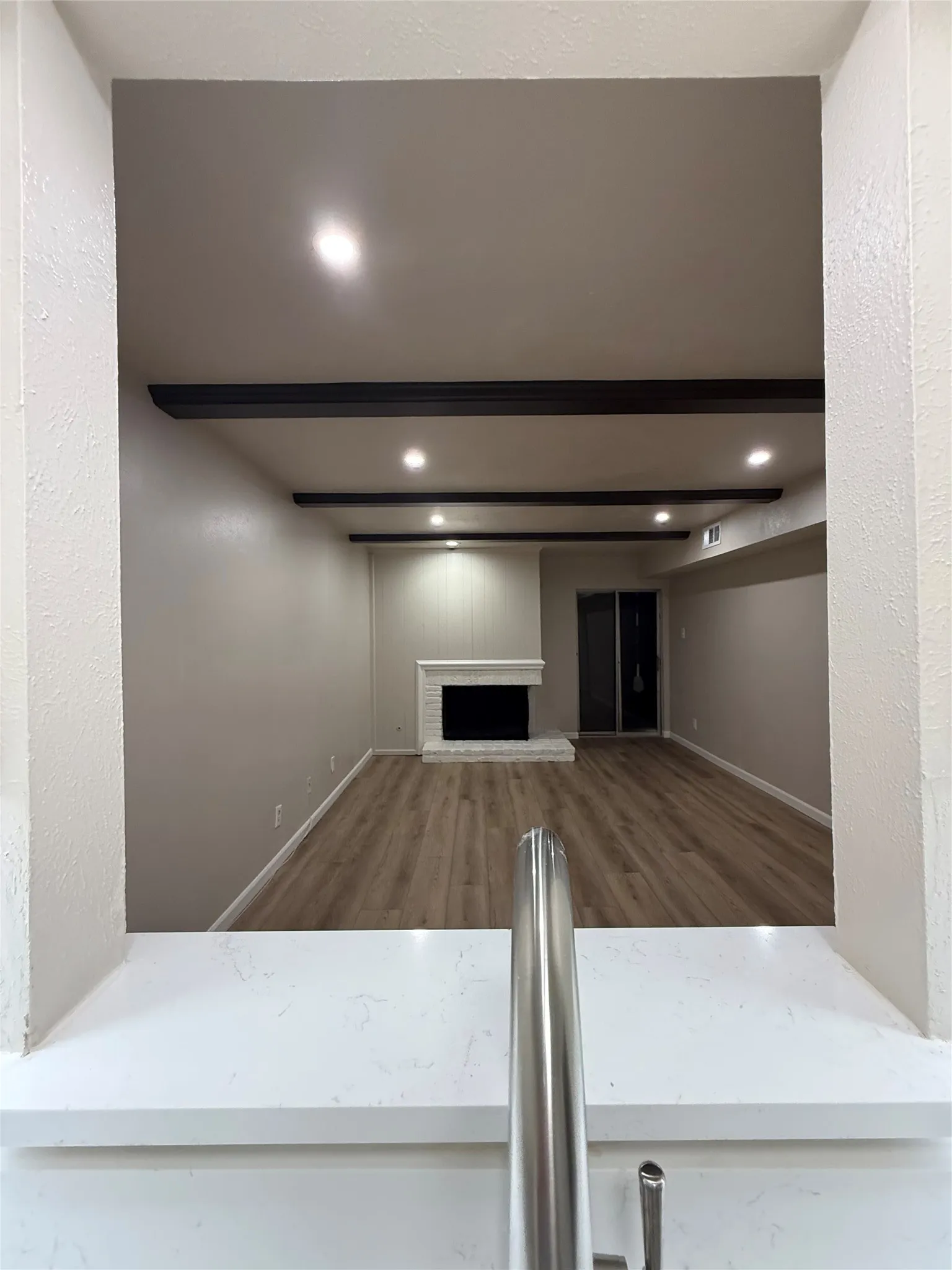 Condominium For Sale in Dallas County , 902 S Weatherred Drive 902F, Richardson, Texas 75080, 2 Bedroom, 1 Bathroom, Garage spaces, 844 Sqft, built in 1967, mls#21328657, Real Estate Agent in Richardson, Homes For Sale in Dallas county, Homes For Sale in Richardson, Realtor in Richardson Texas, Real Estate Brokerage Independent Realty Texas, Luminita Cordes Realtor