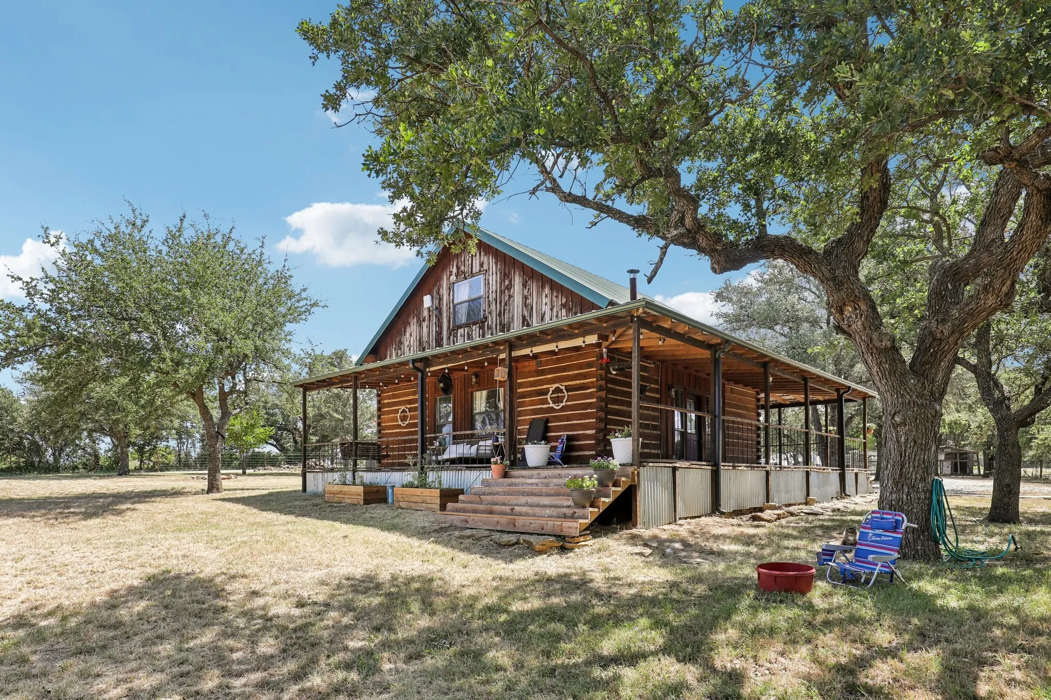 Single Family Residence For Sale in Wise County , 194 County Road 3825, Bridgeport, Texas 76426, 3 Bedrooms, 2 Bathrooms, Garage spaces, 1,629 Sqft, built in 2005, Price $550,000, mls#21328901, Real Estate Agent in Bridgeport, Homes For Sale in Wise county, Homes For Sale in Bridgeport, Realtor in Bridgeport Texas, Real Estate Brokerage Independent Realty Texas, Luminita Cordes Realtor
