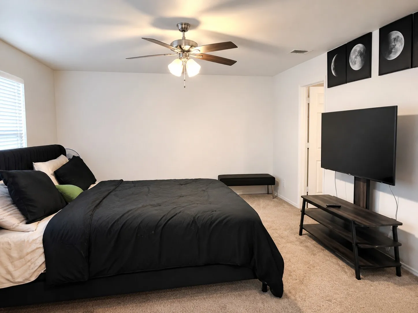 Single Family Residence For Sale in Bell County , 6702 Muggle Avenue, Killeen, Texas 76549, 4 Bedroom, 3 Bathroom, 2 Garage spaces, 2,158 Sqft, built in 2023, mls#21328914, Real Estate Agent in Killeen, Homes For Sale in Bell county, Homes For Sale in Killeen, Realtor in Killeen Texas, Real Estate Brokerage Independent Realty Texas, Luminita Cordes Realtor