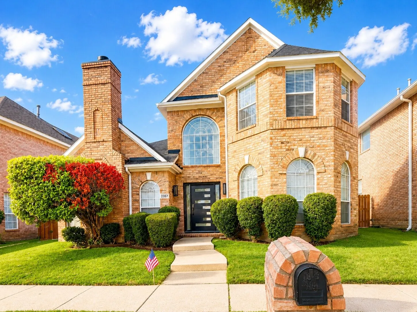 Single Family Residence For Sale in Collin County , 2357 Shinnery Oak Drive, Plano, Texas 75074, 3 Bedrooms, 3 Bathrooms, 2 Garage spaces, 2,538 Sqft, built in 1993, Price $519,995, mls#21328915, Real Estate Agent in Plano, Homes For Sale in Collin county, Homes For Sale in Plano, Realtor in Plano Texas, Real Estate Brokerage Independent Realty Texas, Luminita Cordes Realtor