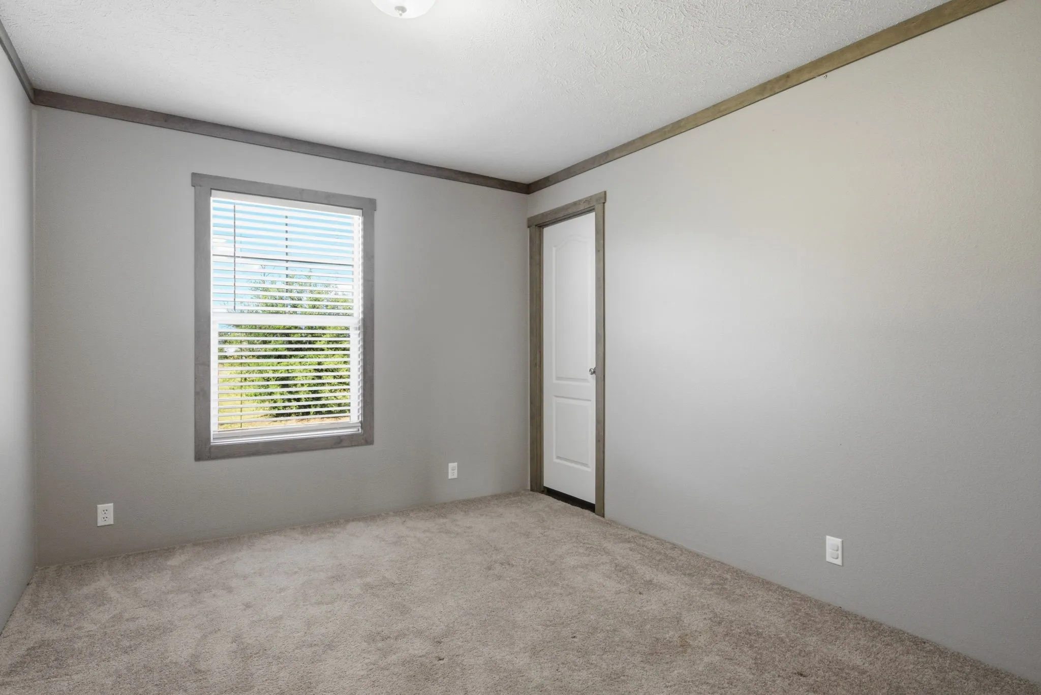 Mobile Home For Sale in Van Zandt County , 719 Vz County Road 4418, Canton, Texas 75103, 3 Bedroom, 2 Bathroom, 3 Garage spaces, 1,456 Sqft, built in 2019, mls#21326860, Real Estate Agent in Canton, Homes For Sale in Van Zandt county, Homes For Sale in Canton, Realtor in Canton Texas, Real Estate Brokerage Independent Realty Texas, Luminita Cordes Realtor