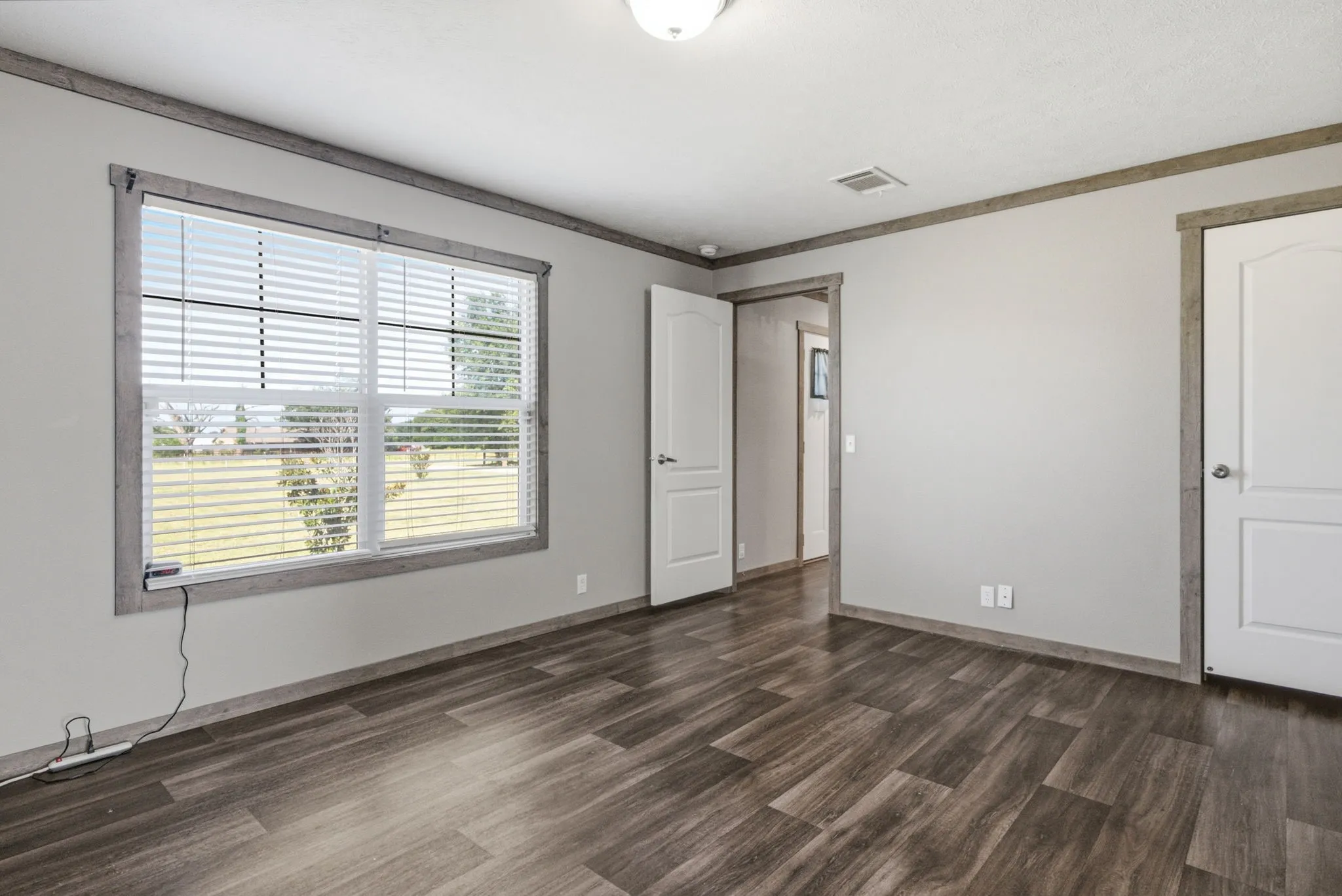 Mobile Home For Sale in Van Zandt County , 719 Vz County Road 4418, Canton, Texas 75103, 3 Bedroom, 2 Bathroom, 3 Garage spaces, 1,456 Sqft, built in 2019, mls#21326860, Real Estate Agent in Canton, Homes For Sale in Van Zandt county, Homes For Sale in Canton, Realtor in Canton Texas, Real Estate Brokerage Independent Realty Texas, Luminita Cordes Realtor