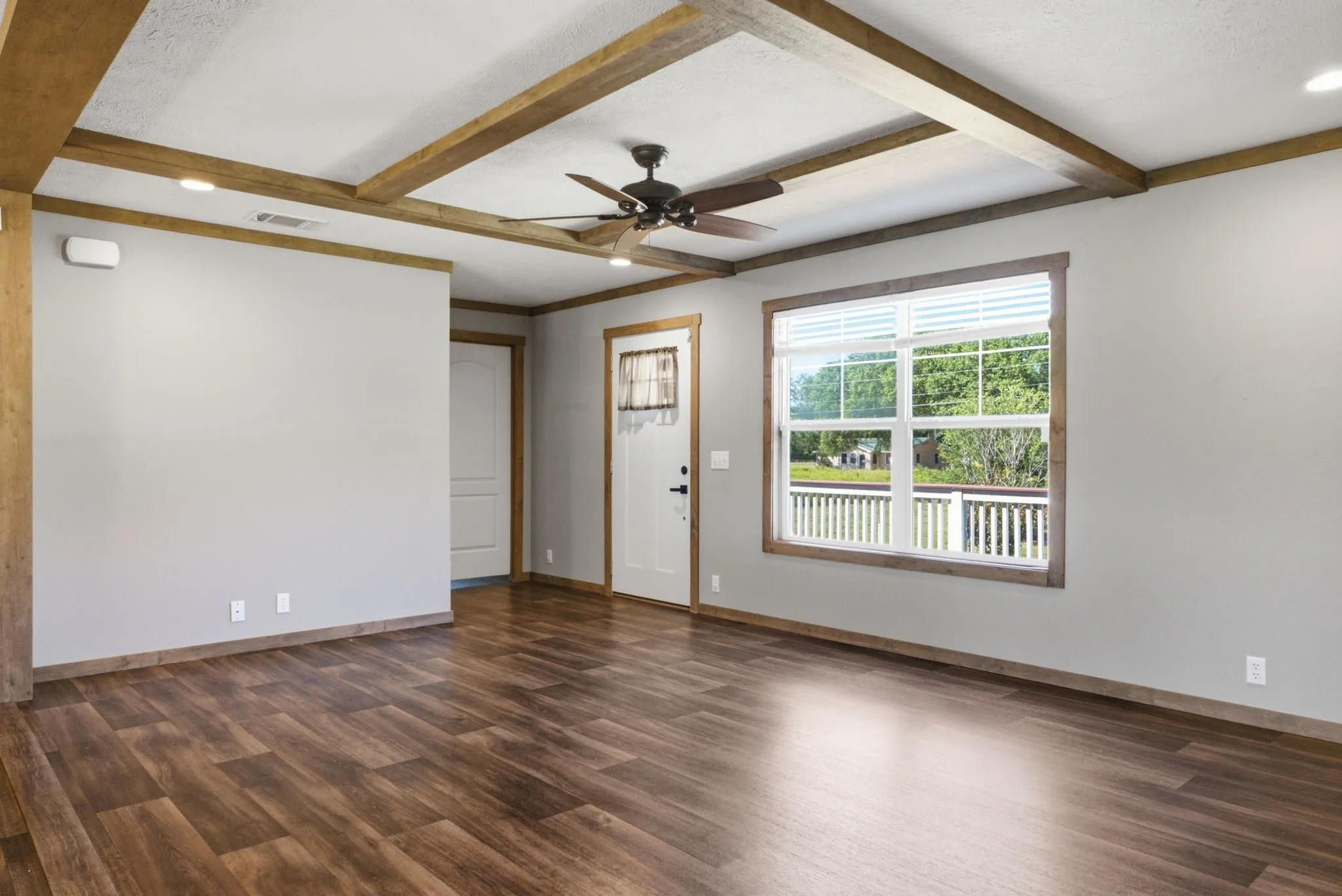 Mobile Home For Sale in Van Zandt County , 719 Vz County Road 4418, Canton, Texas 75103, 3 Bedroom, 2 Bathroom, 3 Garage spaces, 1,456 Sqft, built in 2019, mls#21326860, Real Estate Agent in Canton, Homes For Sale in Van Zandt county, Homes For Sale in Canton, Realtor in Canton Texas, Real Estate Brokerage Independent Realty Texas, Luminita Cordes Realtor