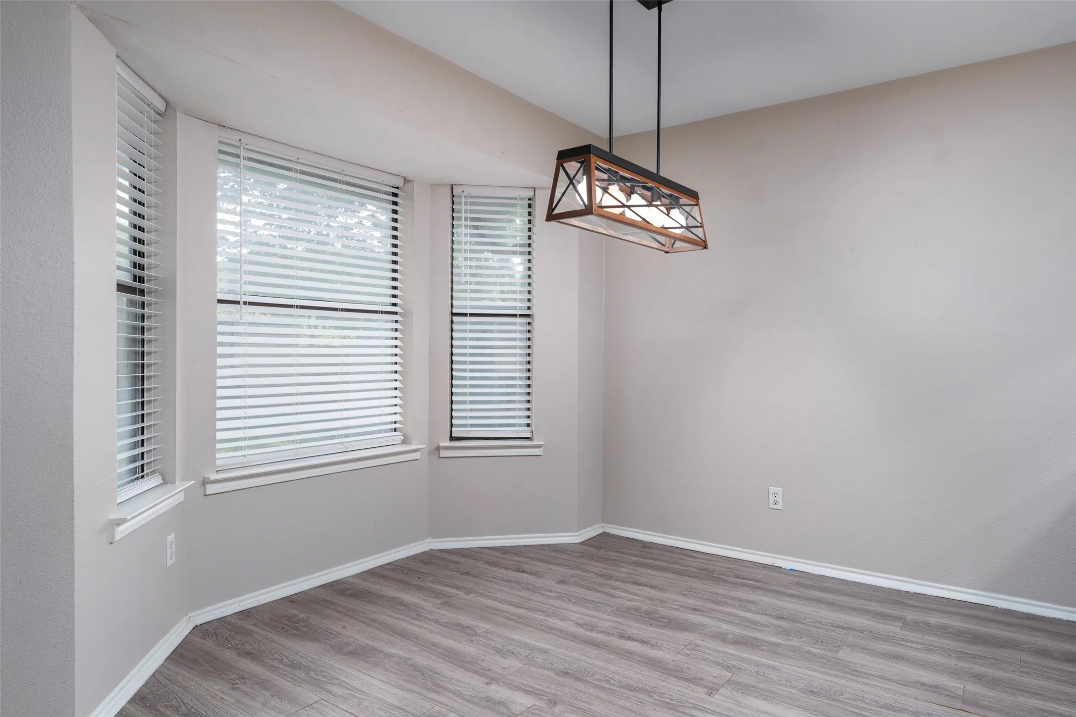 Dining room with chandelier