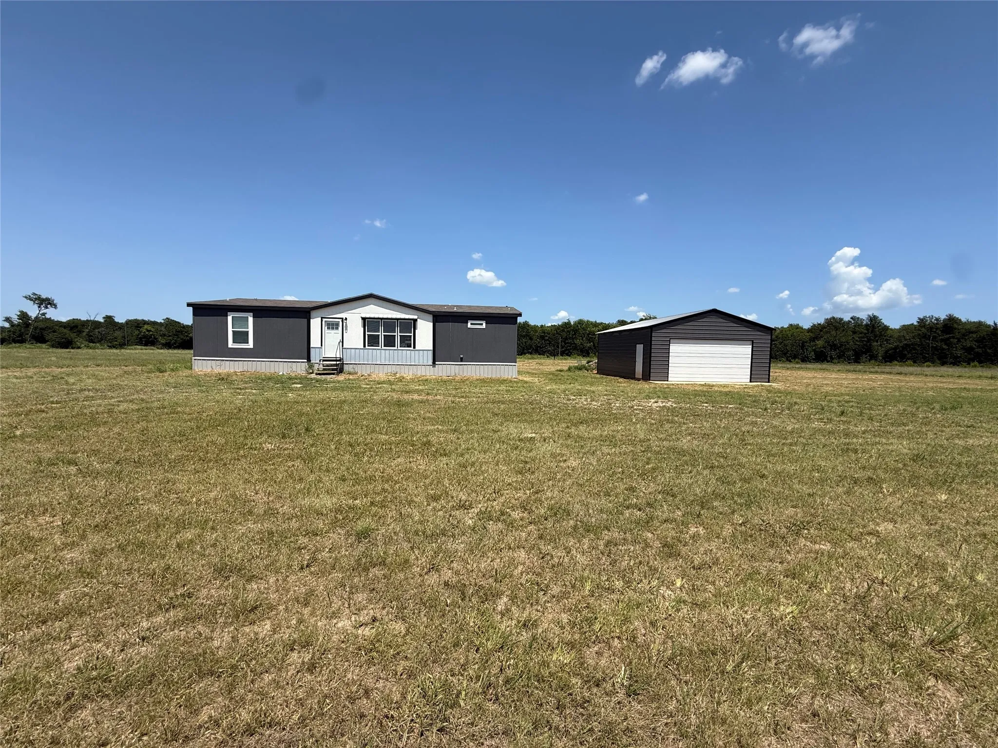 Mobile Home For Sale in Lamar County , 15311 FM 1497, Paris, Texas 75462, 3 Bedroom, 3 Bathroom, 2 Garage spaces, 1,792 Sqft, built in 2024, mls#21328932, Real Estate Agent in Paris, Homes For Sale in Lamar county, Homes For Sale in Paris, Realtor in Paris Texas, Real Estate Brokerage Independent Realty Texas, Luminita Cordes Realtor