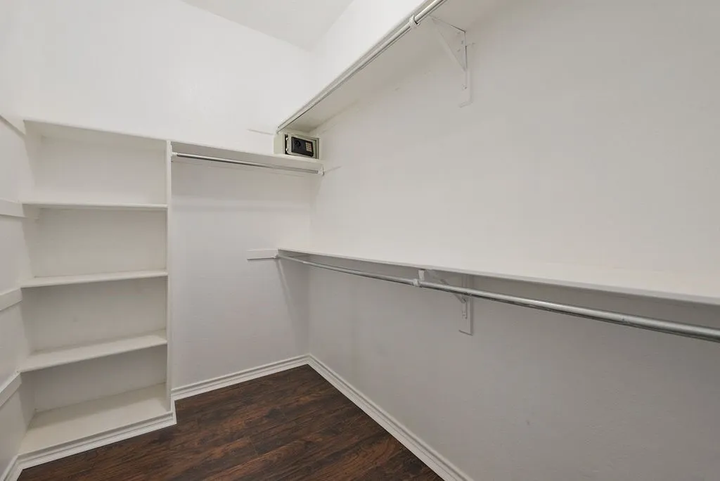 Condominium For Rent in Dallas County , 8600 Coppertowne Lane 1901, Dallas, Texas 75243, 2 Bedroom, 2 Bathroom, Garage spaces, 968 Sqft, built in 1984, mls#21328929, Real Estate Agent in Dallas, Homes For Rent in Dallas county, Homes For Rent in Dallas, Realtor in Dallas Texas, Real Estate Brokerage Independent Realty Texas, Luminita Cordes Realtor