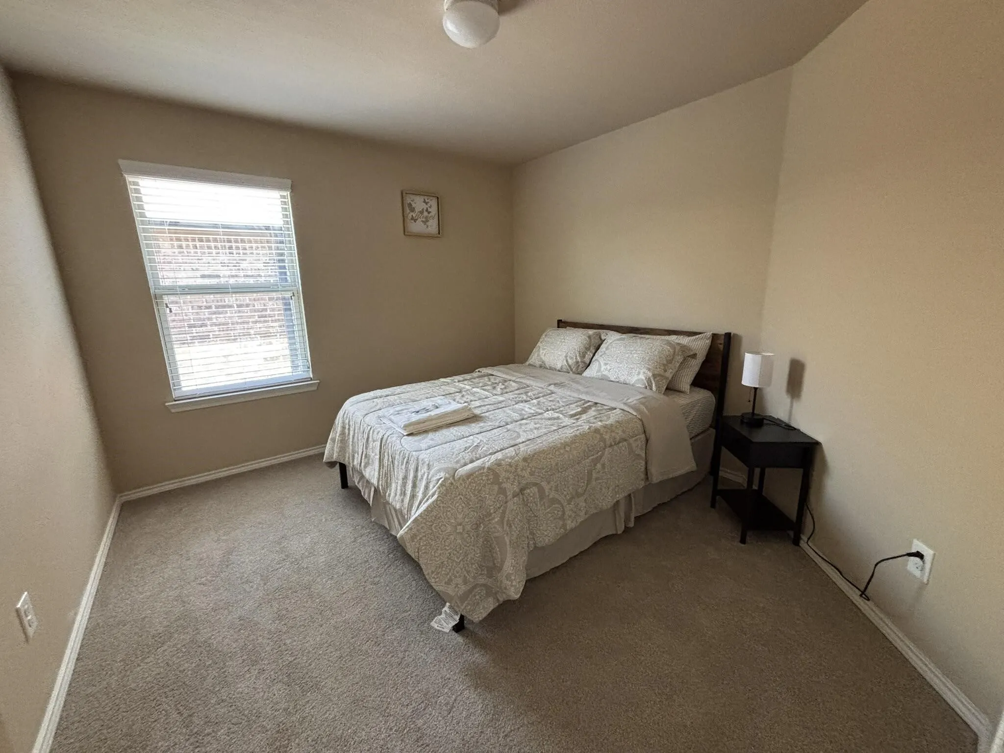 Single Family Residence For Sale in Collin County , 912 Platinum Drive, Princeton, Texas 75407, 4 Bedroom, 2 Bathroom, 2 Garage spaces, 1,650 Sqft, built in 2017, mls#21328937, Real Estate Agent in Princeton, Homes For Sale in Collin county, Homes For Sale in Princeton, Realtor in Princeton Texas, Real Estate Brokerage Independent Realty Texas, Luminita Cordes Realtor