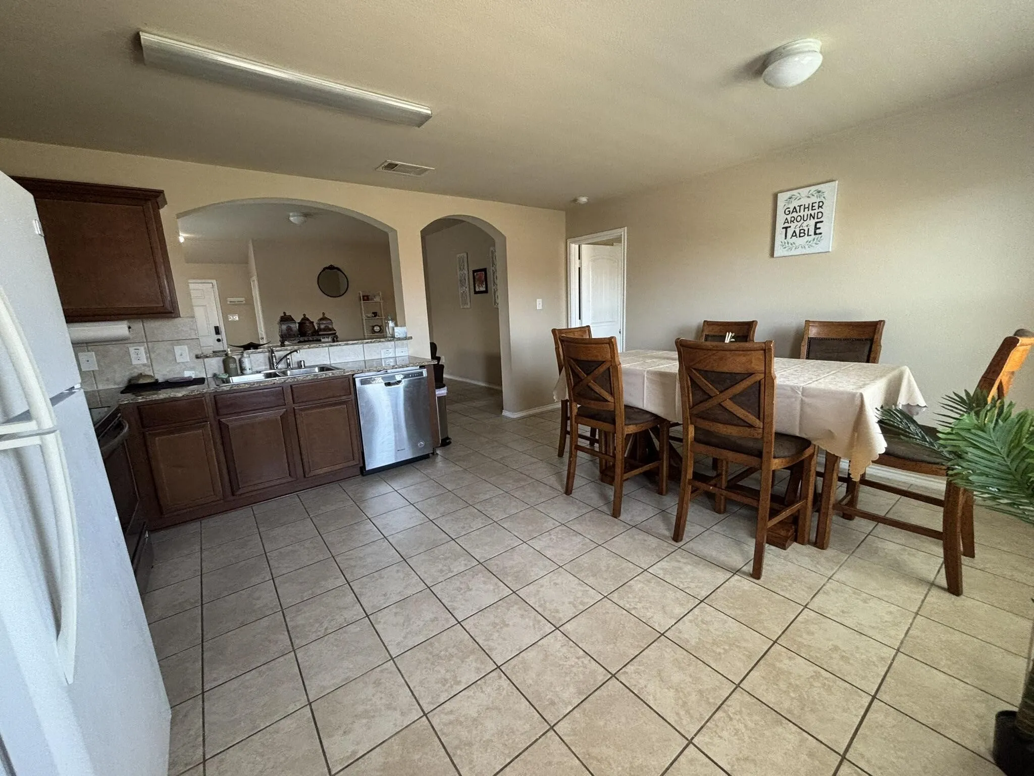 Single Family Residence For Sale in Collin County , 912 Platinum Drive, Princeton, Texas 75407, 4 Bedroom, 2 Bathroom, 2 Garage spaces, 1,650 Sqft, built in 2017, mls#21328937, Real Estate Agent in Princeton, Homes For Sale in Collin county, Homes For Sale in Princeton, Realtor in Princeton Texas, Real Estate Brokerage Independent Realty Texas, Luminita Cordes Realtor