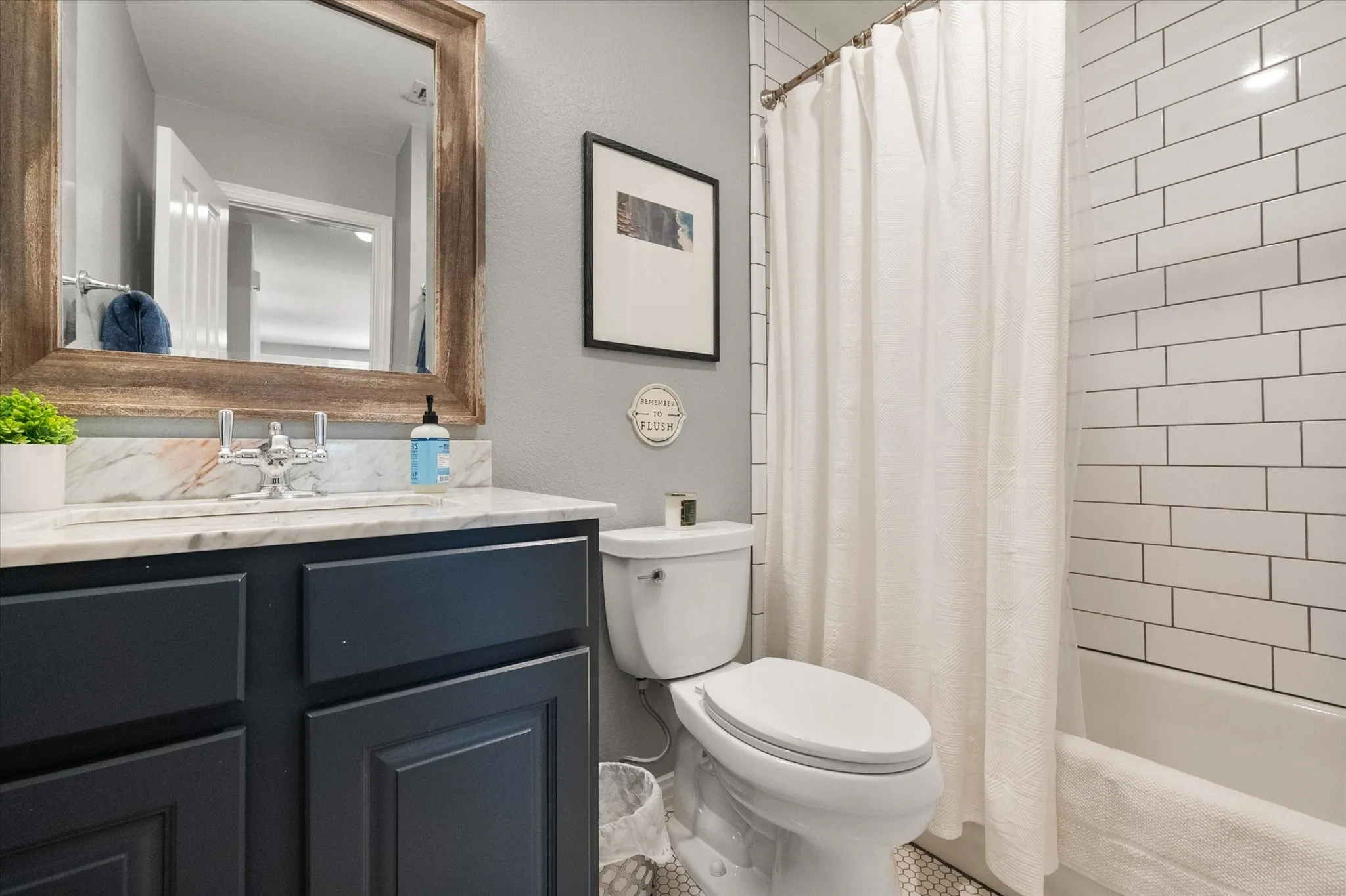 Single Family Residence For Sale in Tarrant County , 1502 Mallard Circle, Mansfield, Texas 76063, 4 Bedroom, 4 Bathroom, 3 Garage spaces, 3,270 Sqft, built in 2002, mls#21328500, Real Estate Agent in Mansfield, Homes For Sale in Tarrant county, Homes For Sale in Mansfield, Realtor in Mansfield Texas, Real Estate Brokerage Independent Realty Texas, Luminita Cordes Realtor