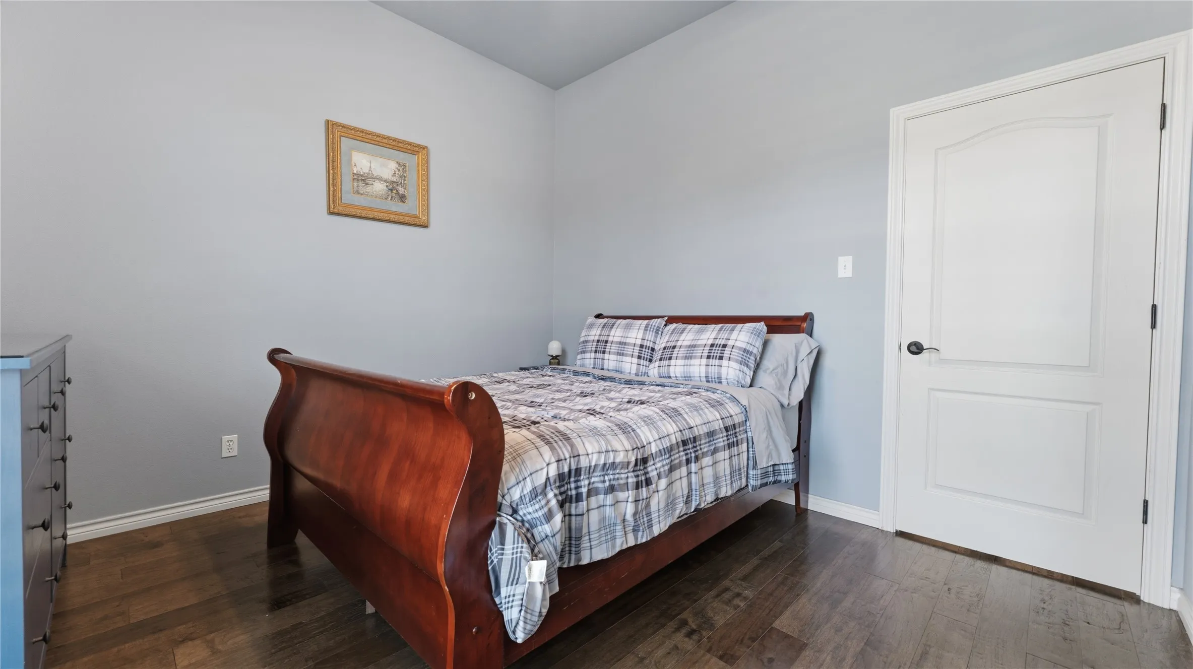 Single Family Residence For Sale in Dallas County , 1012 Murl Drive, Irving, Texas 75062, 3 Bedroom, 2 Bathroom, 2 Garage spaces, 2,241 Sqft, built in 1988, mls#21325776, Real Estate Agent in Irving, Homes For Sale in Dallas county, Homes For Sale in Irving, Realtor in Irving Texas, Real Estate Brokerage Independent Realty Texas, Luminita Cordes Realtor
