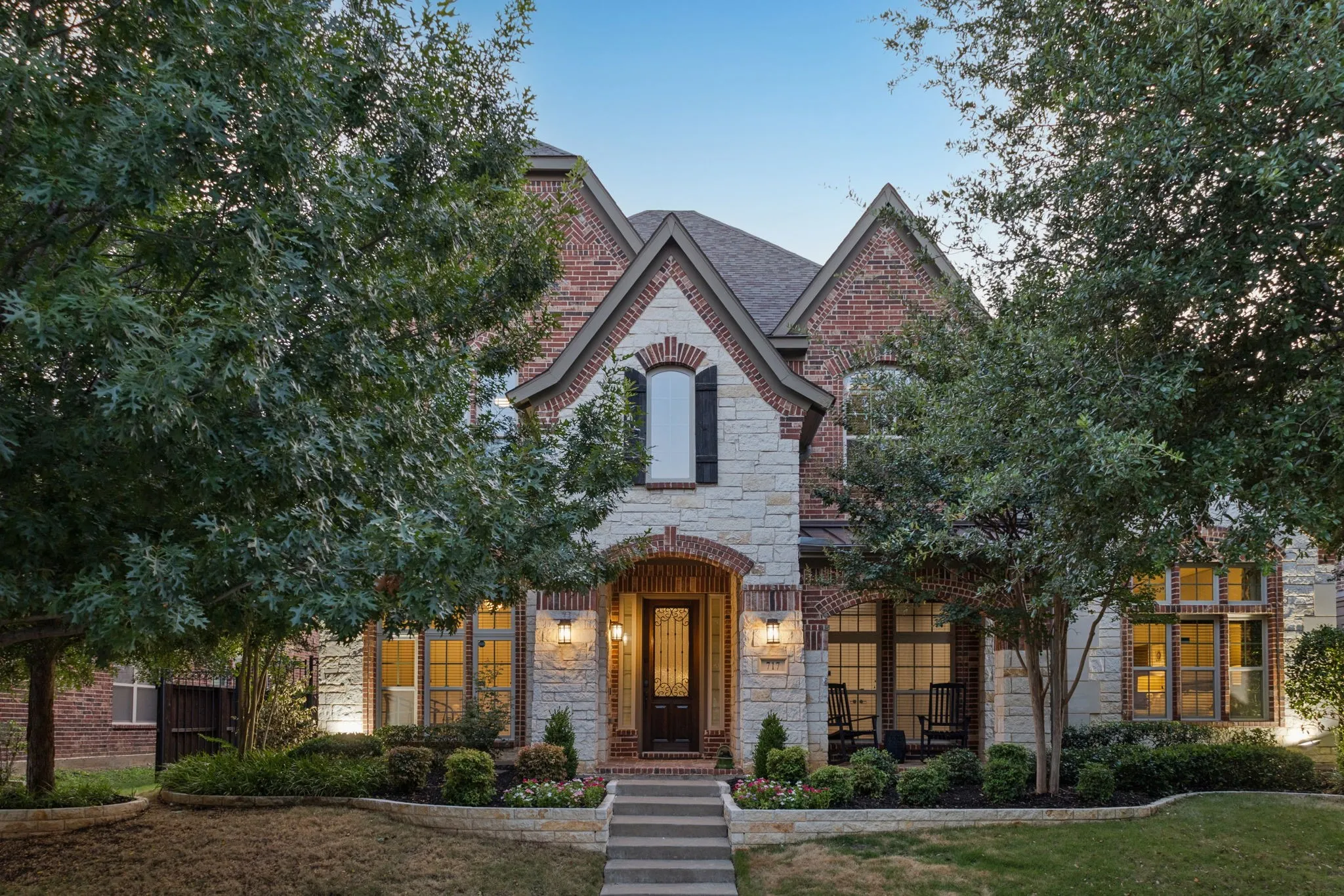 Single Family Residence For Sale in Tarrant County , 717 Orleans Drive, Southlake, Texas 76092, 5 Bedroom, 4 Bathroom, 3 Garage spaces, 4,300 Sqft, built in 2014, Price $1,649,000, mls#21328949, Real Estate Agent in Southlake, Homes For Sale in Tarrant county, Homes For Sale in Southlake, Realtor in Southlake Texas, Real Estate Brokerage Independent Realty Texas, Luminita Cordes Realtor