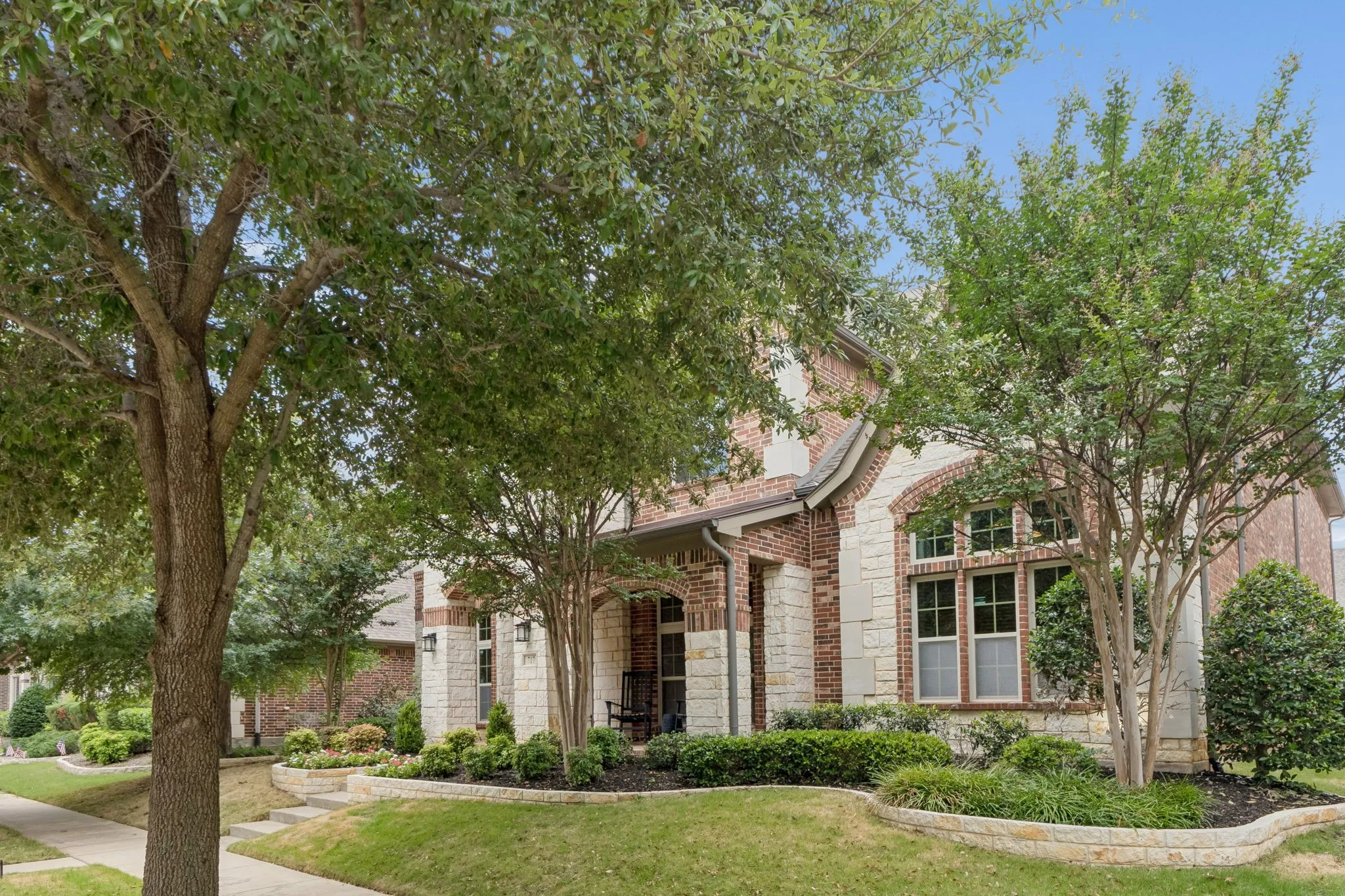 Single Family Residence For Sale in Tarrant County , 717 Orleans Drive, Southlake, Texas 76092, 5 Bedroom, 4 Bathroom, 3 Garage spaces, 4,300 Sqft, built in 2014, Price $1,649,000, mls#21328949, Real Estate Agent in Southlake, Homes For Sale in Tarrant county, Homes For Sale in Southlake, Realtor in Southlake Texas, Real Estate Brokerage Independent Realty Texas, Luminita Cordes Realtor