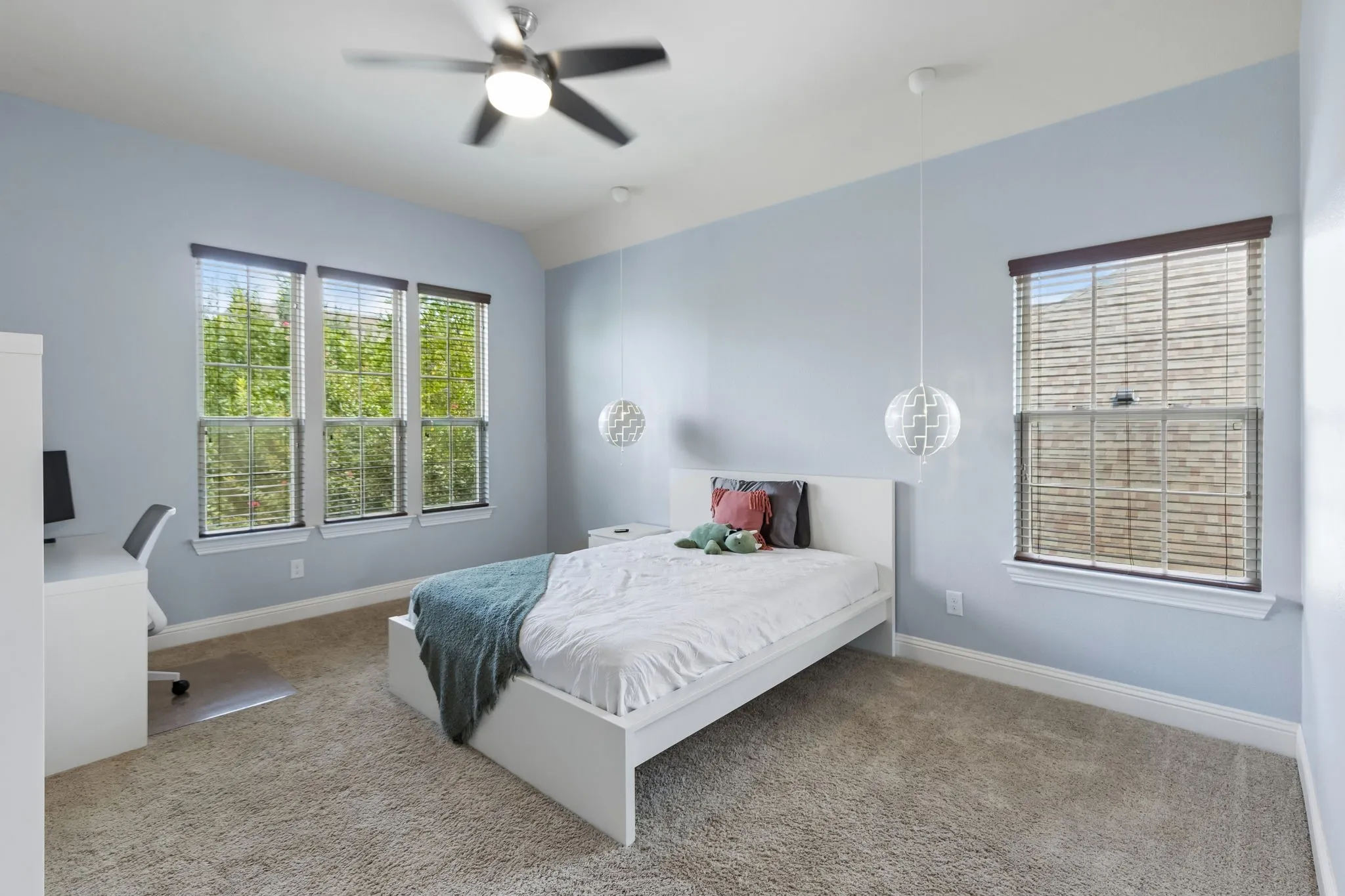 Single Family Residence For Sale in Tarrant County , 717 Orleans Drive, Southlake, Texas 76092, 5 Bedroom, 4 Bathroom, 3 Garage spaces, 4,300 Sqft, built in 2014, Price $1,649,000, mls#21328949, Real Estate Agent in Southlake, Homes For Sale in Tarrant county, Homes For Sale in Southlake, Realtor in Southlake Texas, Real Estate Brokerage Independent Realty Texas, Luminita Cordes Realtor