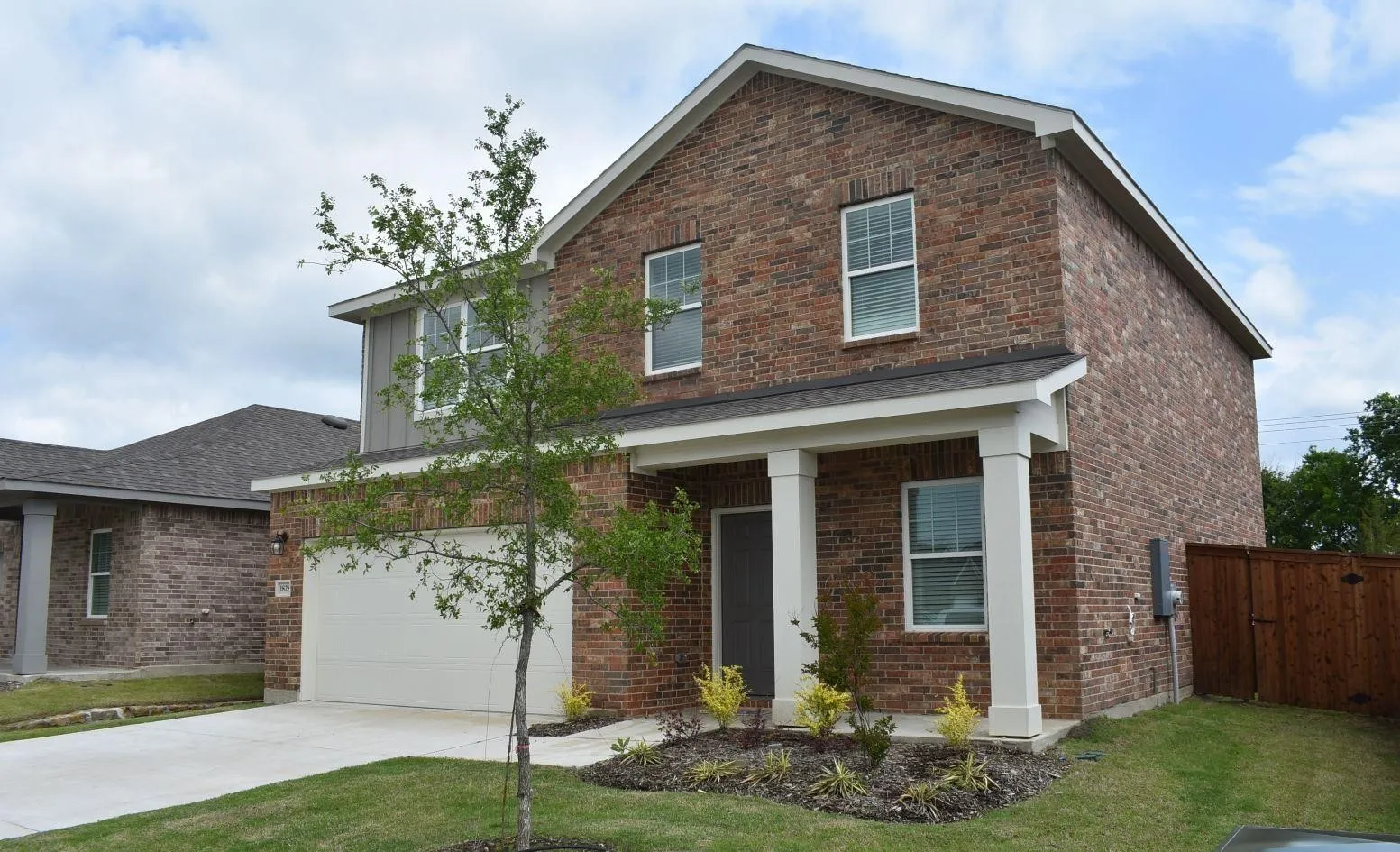 Single Family Residence For Rent in Kaufman County , 1871 Lockhart Street, Forney, Texas 75126, 4 Bedroom, 3 Bathroom, 2 Garage spaces, 2,060 Sqft, built in 2024, mls#21313671, Real Estate Agent in Forney, Homes For Rent in Kaufman county, Homes For Rent in Forney, Realtor in Forney Texas, Real Estate Brokerage Independent Realty Texas, Luminita Cordes Realtor