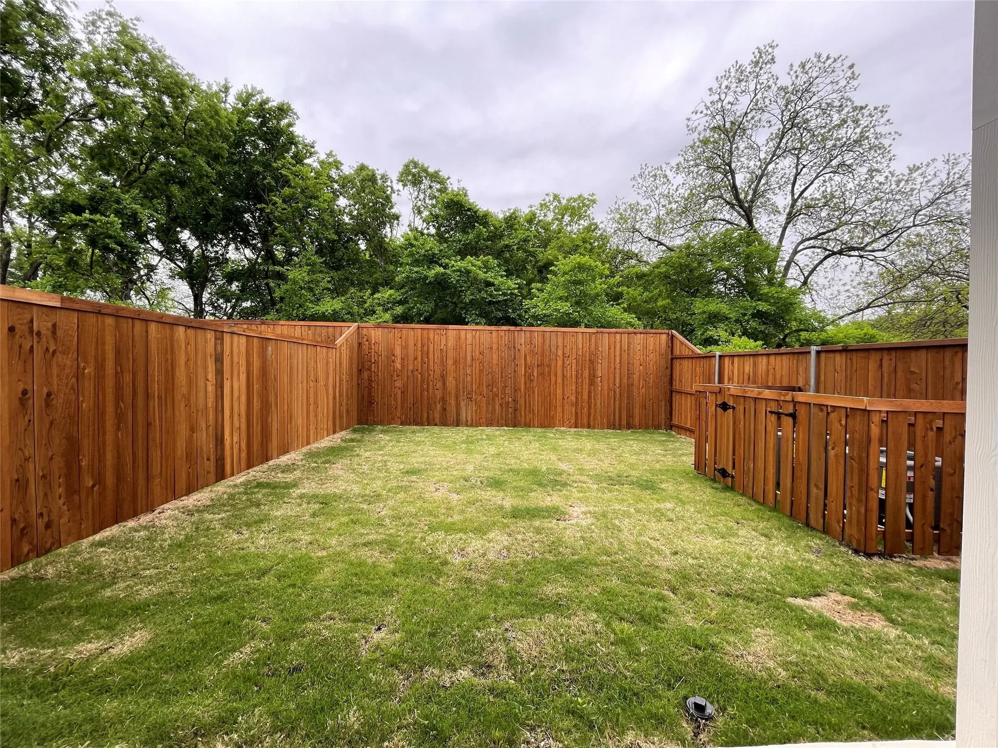 Townhouse For Rent in Dallas County , 2417 N Winnetka Avenue, Dallas, Texas 75212, 3 Bedroom, 4 Bathroom, 1 Garage spaces, 2,286 Sqft, built in 2021, mls#21328962, Real Estate Agent in Dallas, Homes For Rent in Dallas county, Homes For Rent in Dallas, Realtor in Dallas Texas, Real Estate Brokerage Independent Realty Texas, Luminita Cordes Realtor