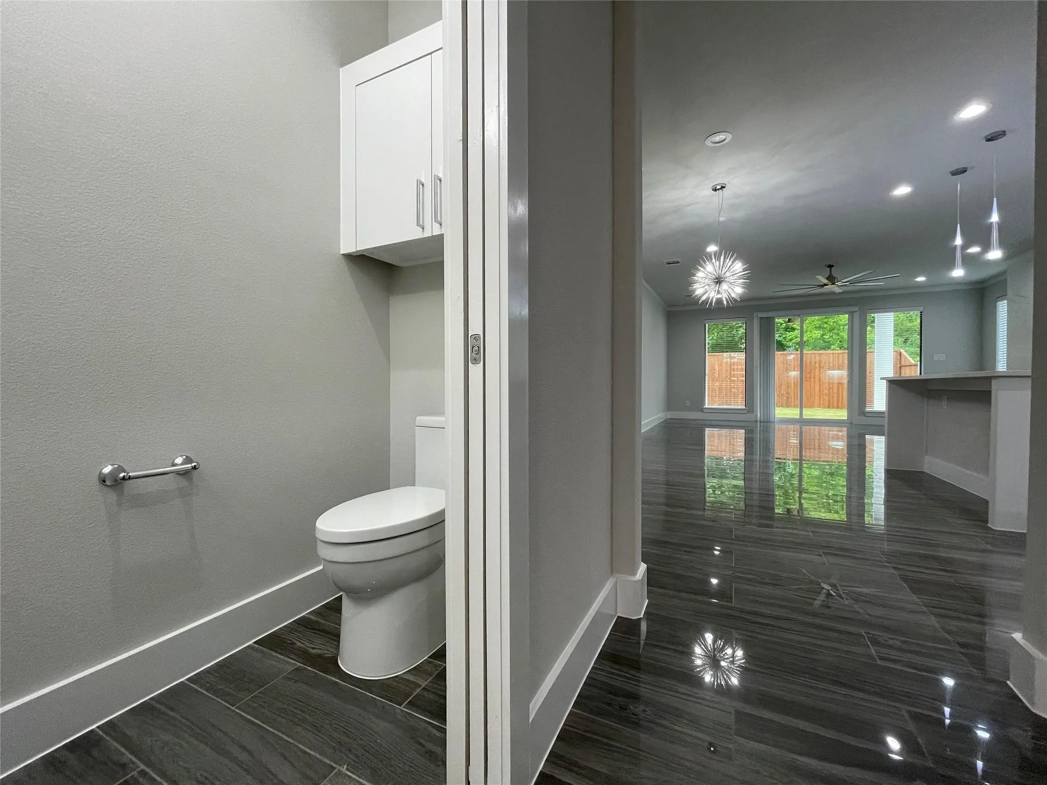 Townhouse For Rent in Dallas County , 2417 N Winnetka Avenue, Dallas, Texas 75212, 3 Bedroom, 4 Bathroom, 1 Garage spaces, 2,286 Sqft, built in 2021, mls#21328962, Real Estate Agent in Dallas, Homes For Rent in Dallas county, Homes For Rent in Dallas, Realtor in Dallas Texas, Real Estate Brokerage Independent Realty Texas, Luminita Cordes Realtor