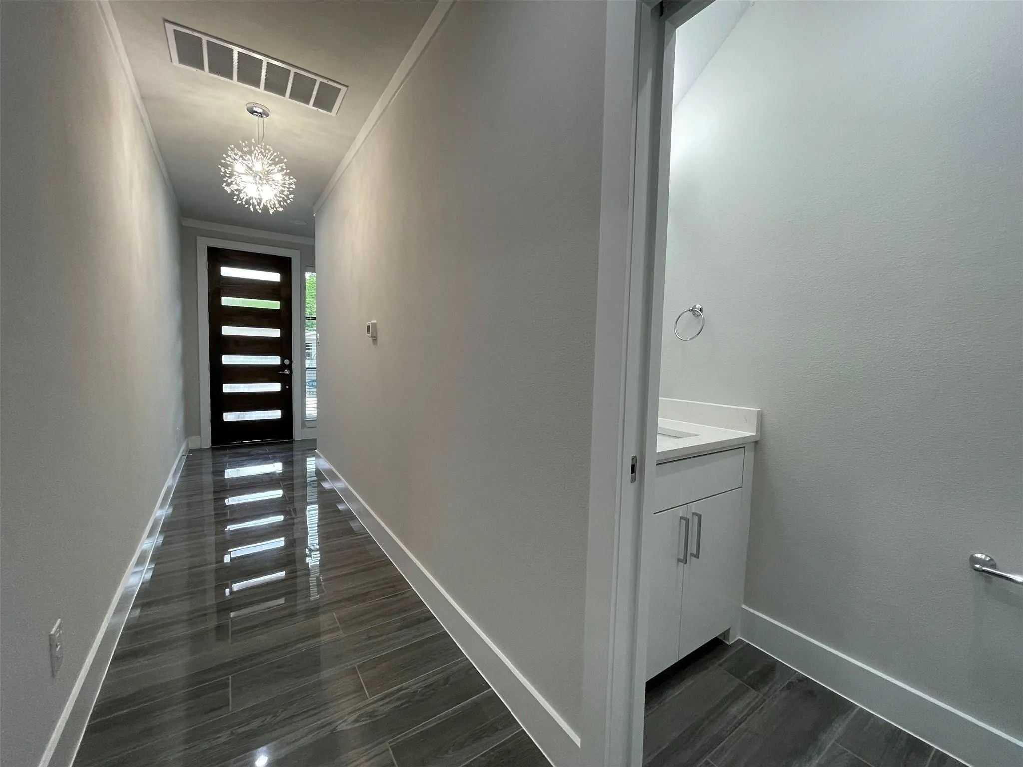 Townhouse For Rent in Dallas County , 2417 N Winnetka Avenue, Dallas, Texas 75212, 3 Bedroom, 4 Bathroom, 1 Garage spaces, 2,286 Sqft, built in 2021, mls#21328962, Real Estate Agent in Dallas, Homes For Rent in Dallas county, Homes For Rent in Dallas, Realtor in Dallas Texas, Real Estate Brokerage Independent Realty Texas, Luminita Cordes Realtor