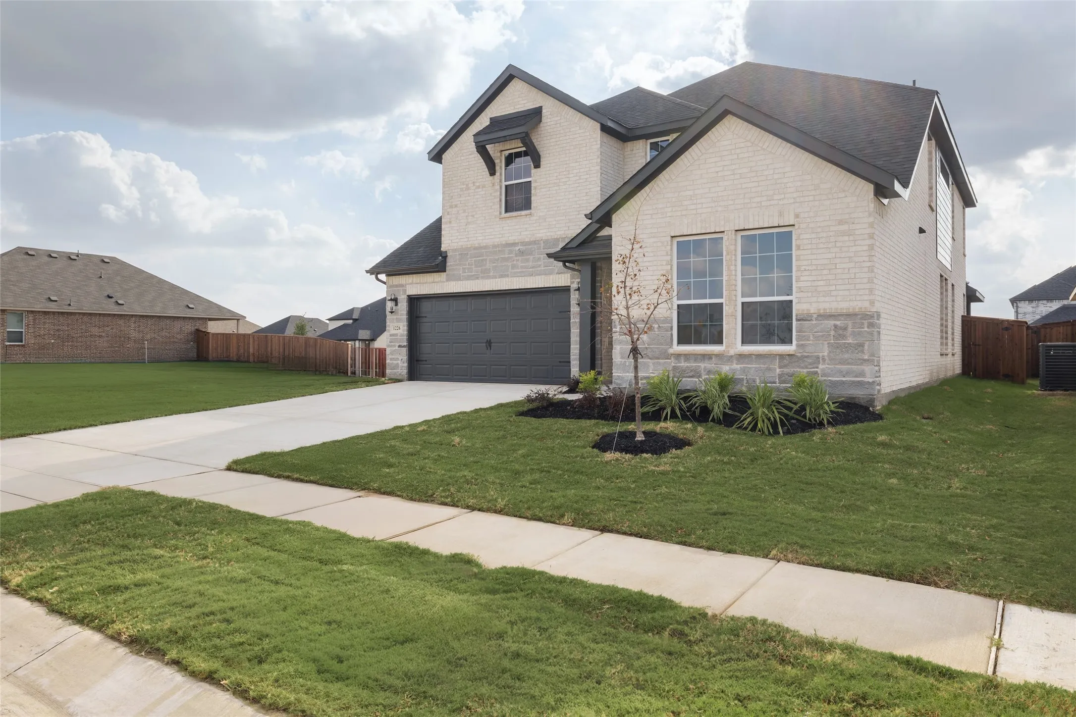 Single Family Residence For Sale in Kaufman County , 1226 Haggetts Pond Road, Forney, Texas 75126, 5 Bedroom, 3 Bathroom, 2 Garage spaces, 2,932 Sqft, built in 2026, mls#21328972, Real Estate Agent in Forney, Homes For Sale in Kaufman county, Homes For Sale in Forney, Realtor in Forney Texas, Real Estate Brokerage Independent Realty Texas, Luminita Cordes Realtor